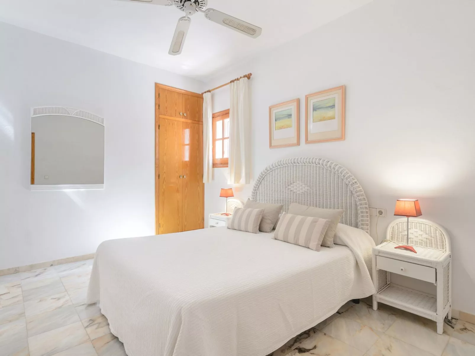 VILLA SA DESCUBERTA - Binnen