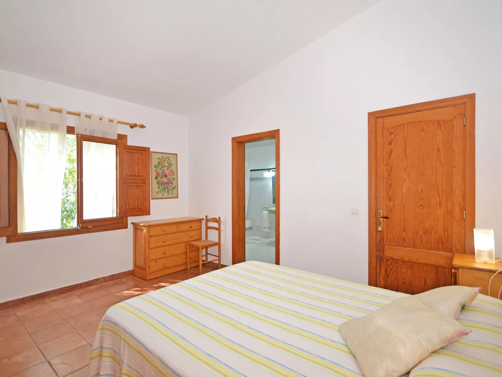 Spiros &quot-Camp Roig&quot- - Binnen