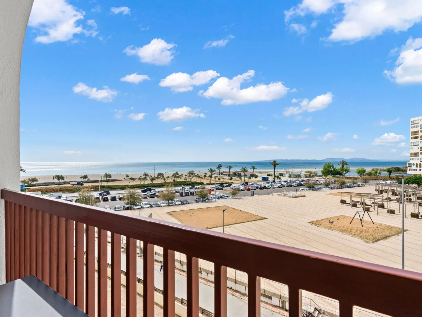 WELCS ESTUDIO 070 EMP frente al Mar - Buiten