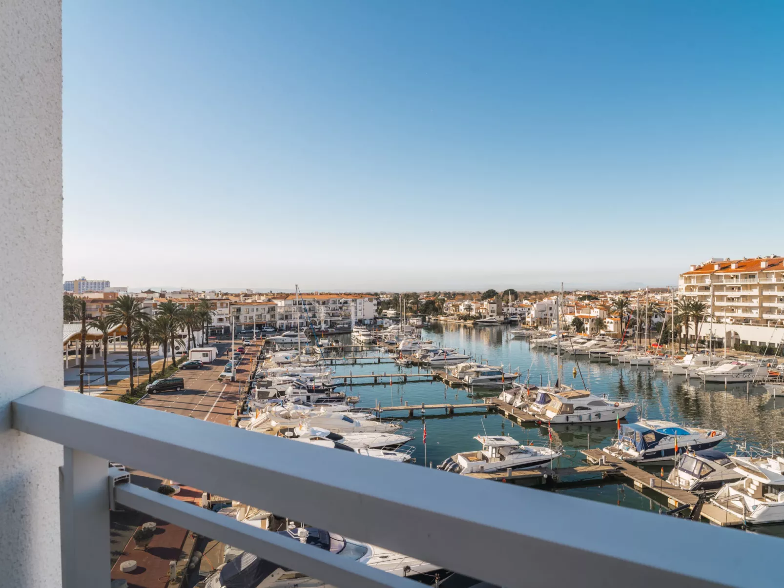 WELCS APARTAMENTO 202 EMP CON VISTAS AL CANAL - Buiten