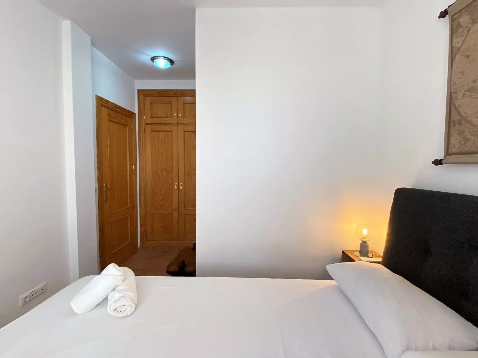 Azahara En Suite by Casasol - Binnen