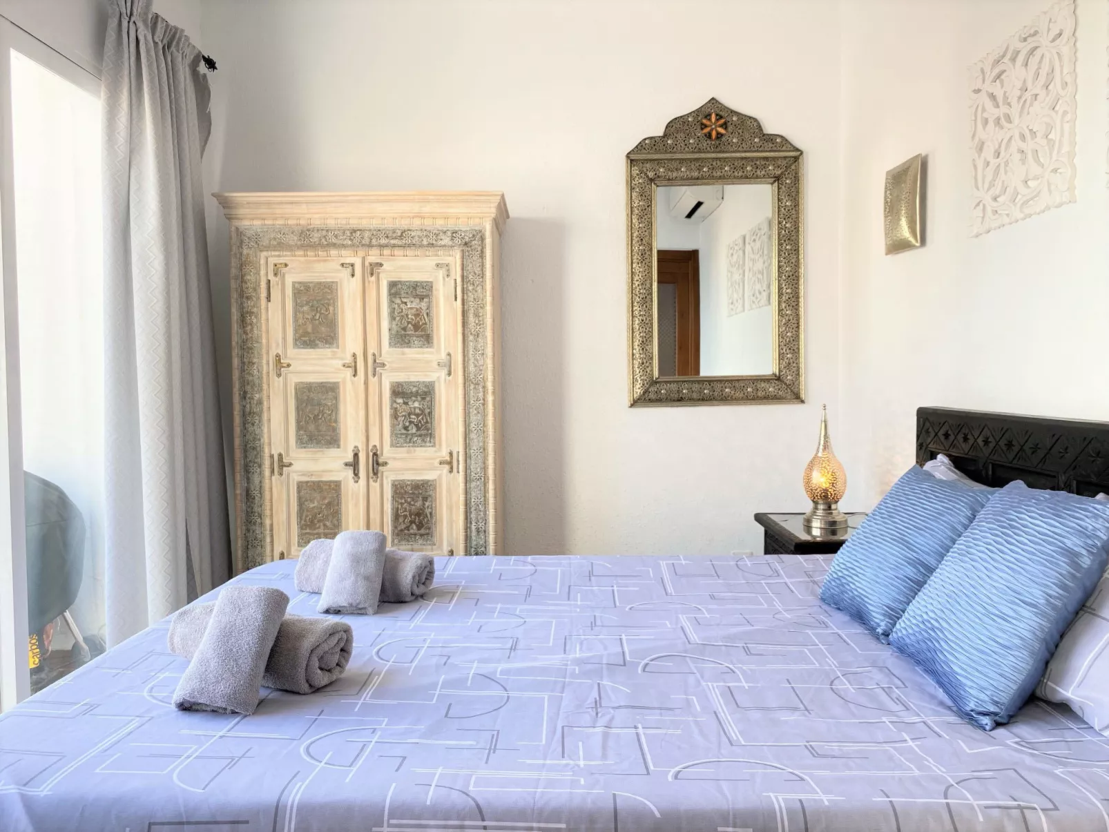 Capistrano Playa 403 by Casasol - Binnen