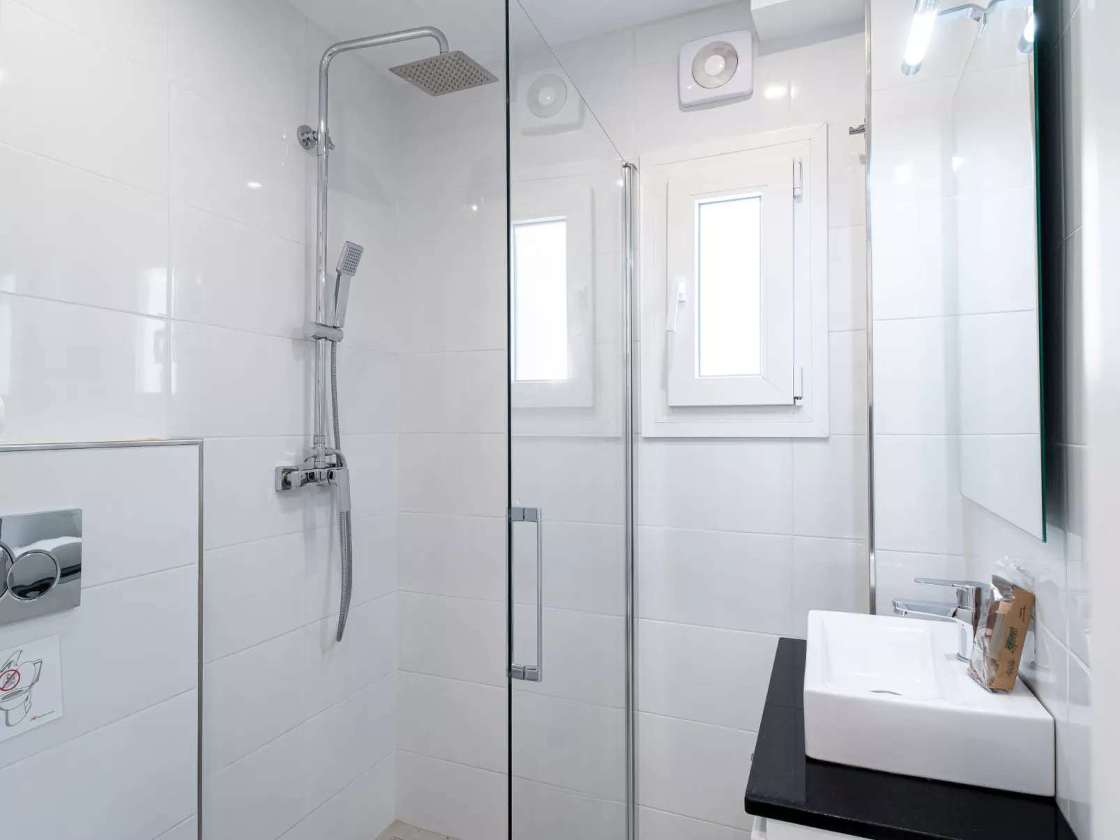 Tuhillo E1 Luxury Seaview by Casasol - Binnen