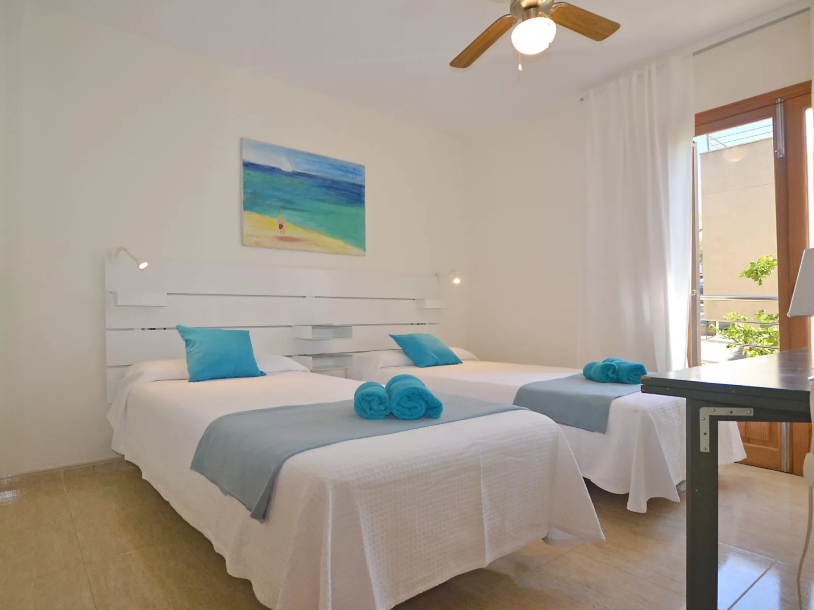 Amparo Luca - Binnen