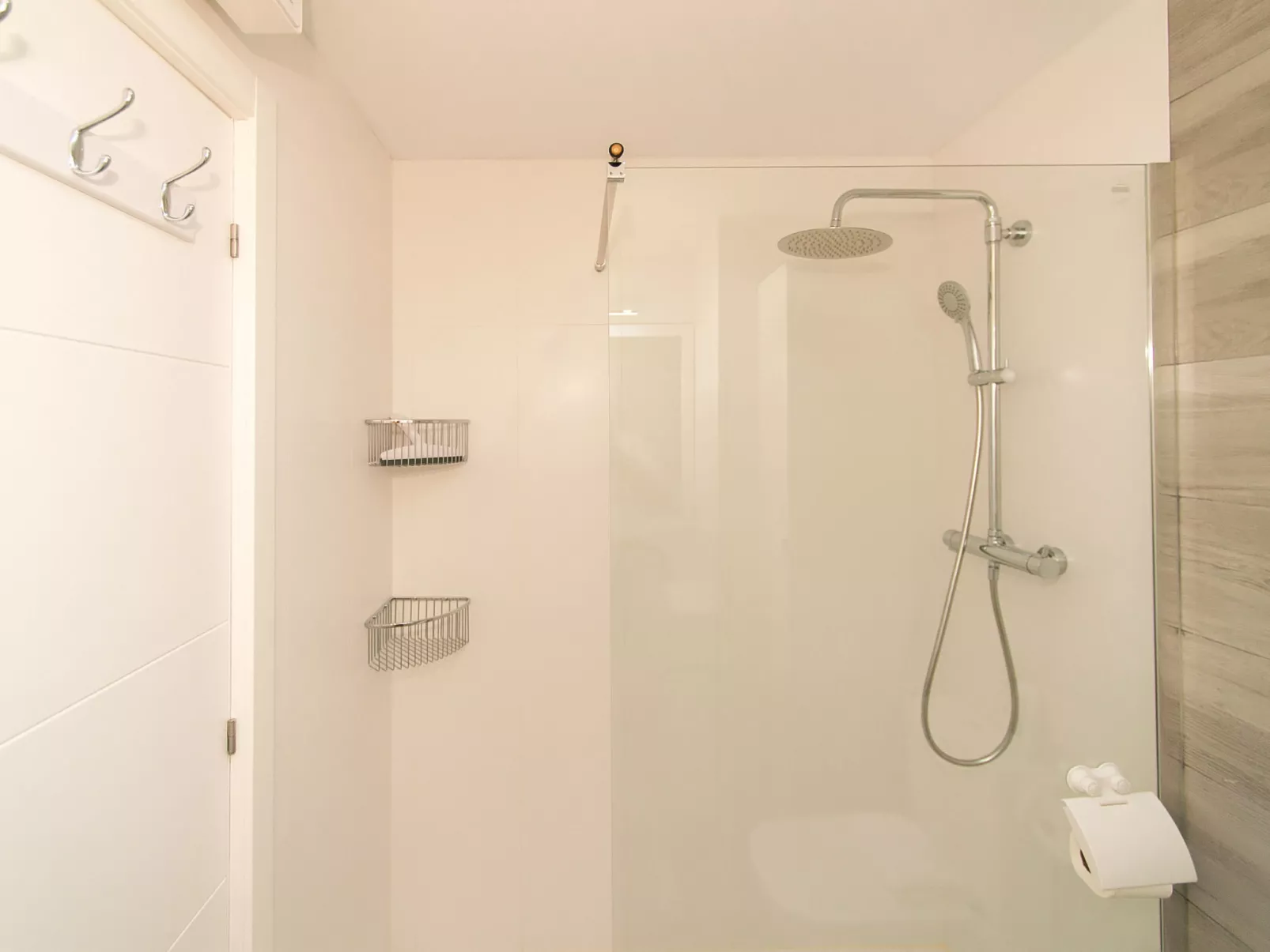 WELCS APARTAMENTO 264 EMP con vistas al canal - Binnen