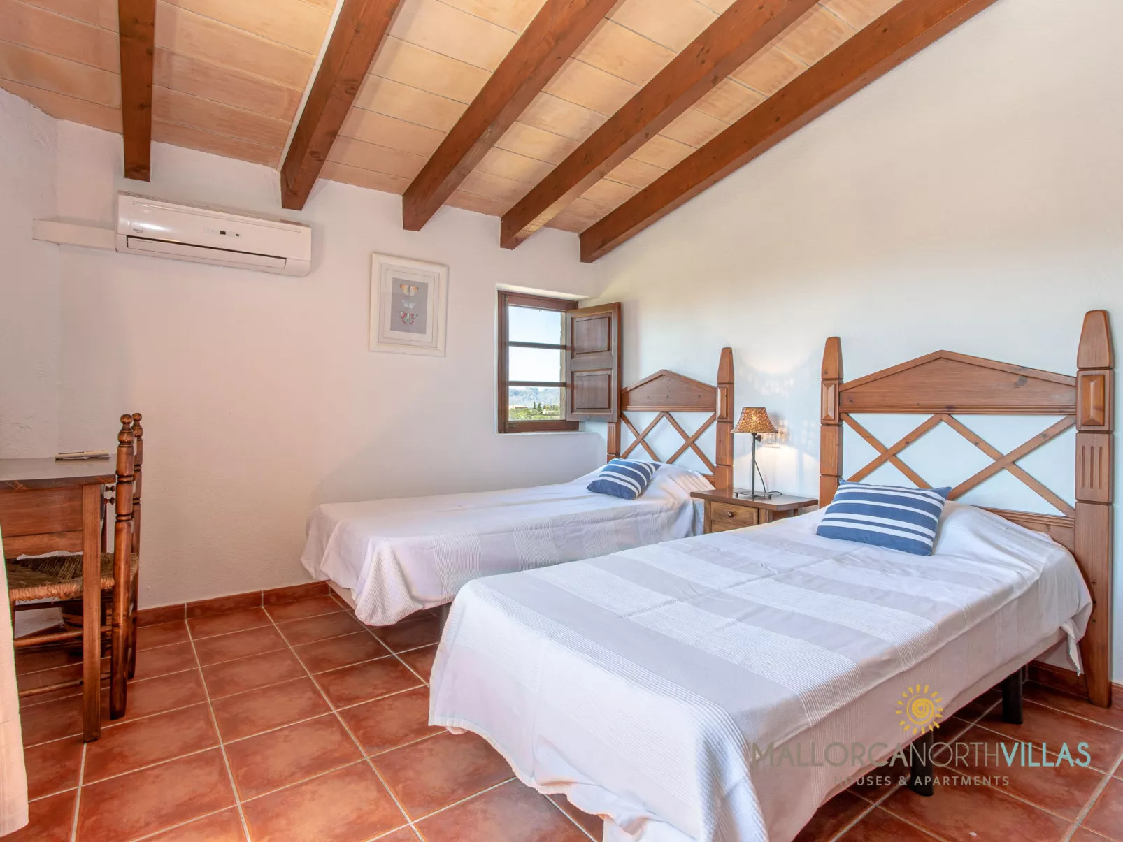Cal Mercader Gran Villa con Piscina y Jardín - Binnen
