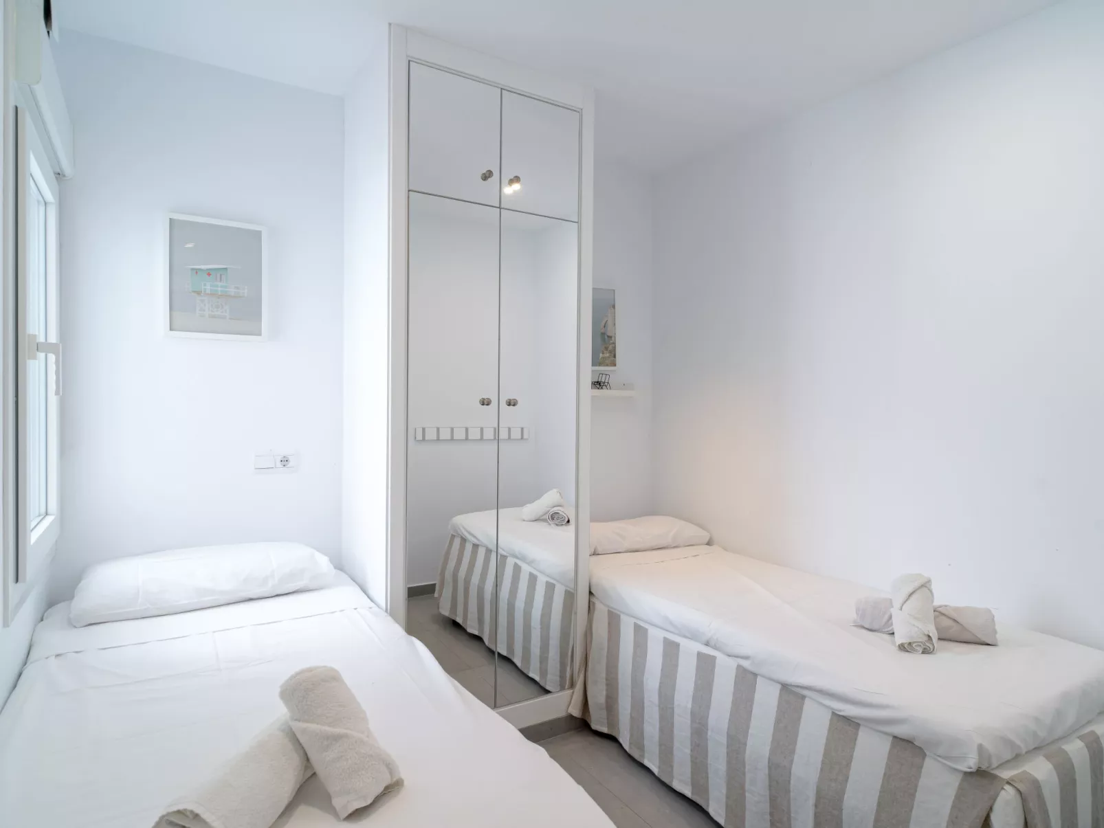 Tuhillo E1 Luxury Seaview by Casasol - Binnen