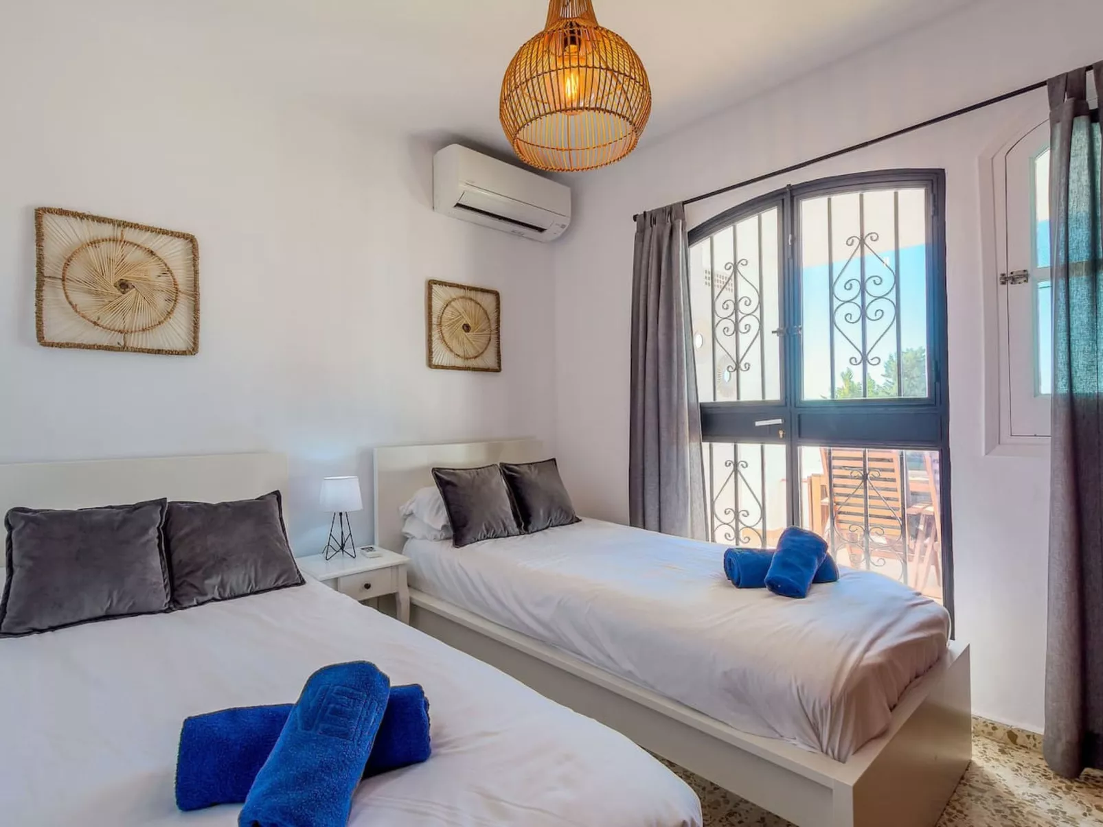 Capuchinos 55 San Juan Capistrano by Casasol - Binnen