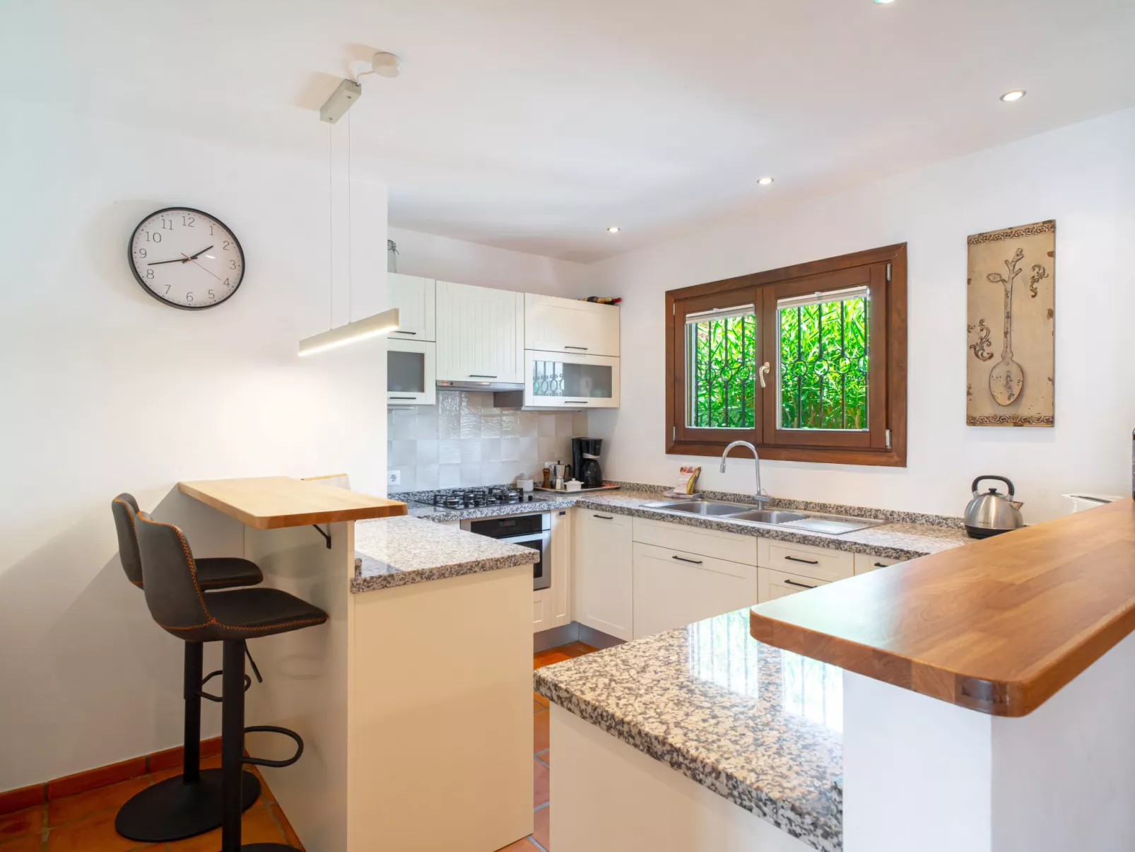 Villa Grand Pool Terrace by Casasol - Binnen