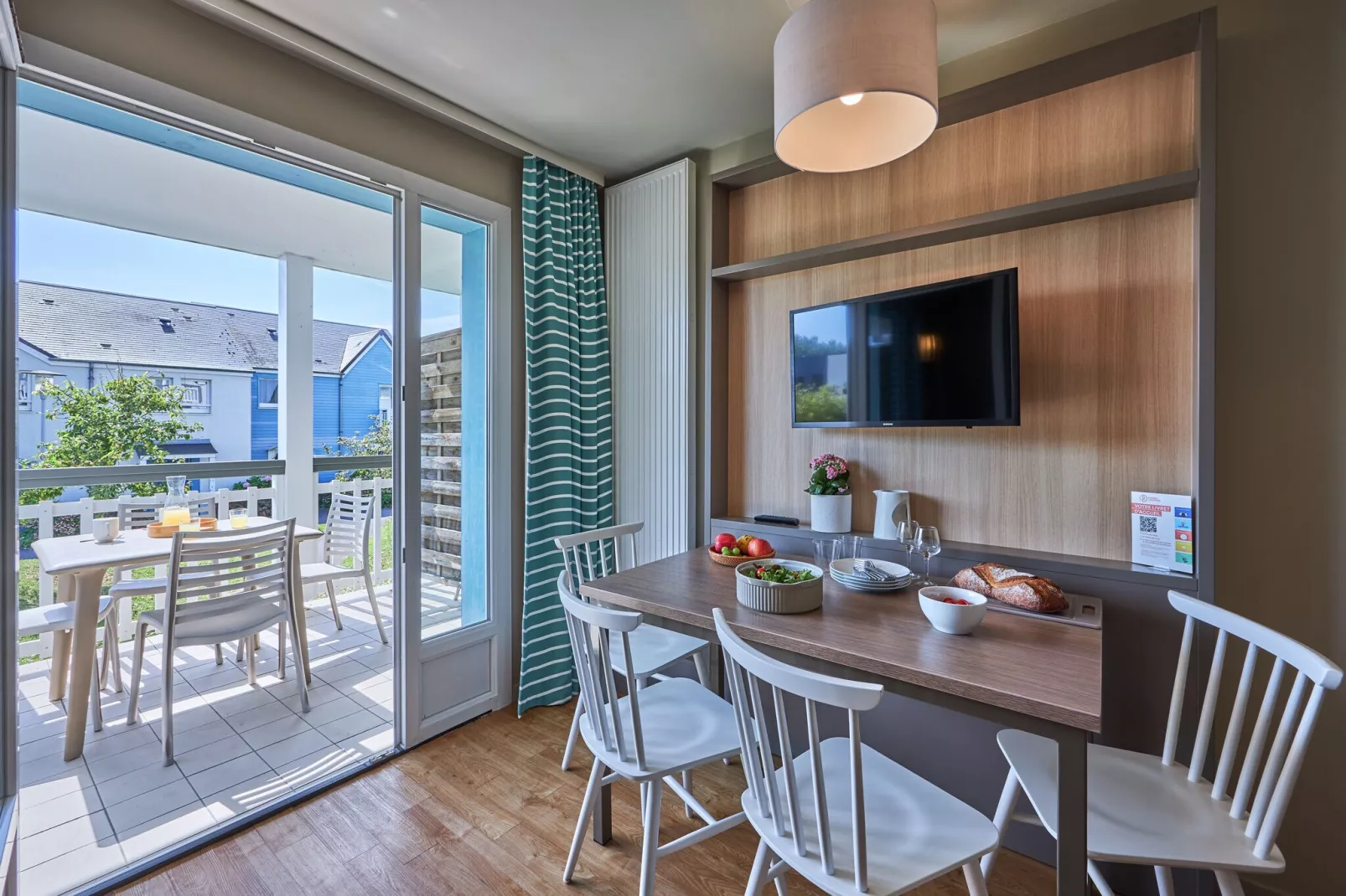 Residence Le Chant des Oiseaux Courseulles-sur-Mer - 24 Standard Apt 4 p - 1 bedroom-Woonkamer