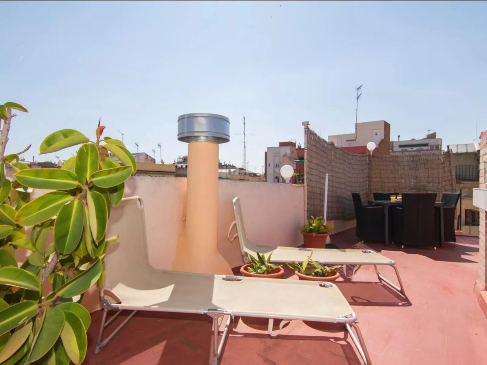 TERRACE DUPLEX at SAGRADA FAMILIA/GRACIA - Buiten
