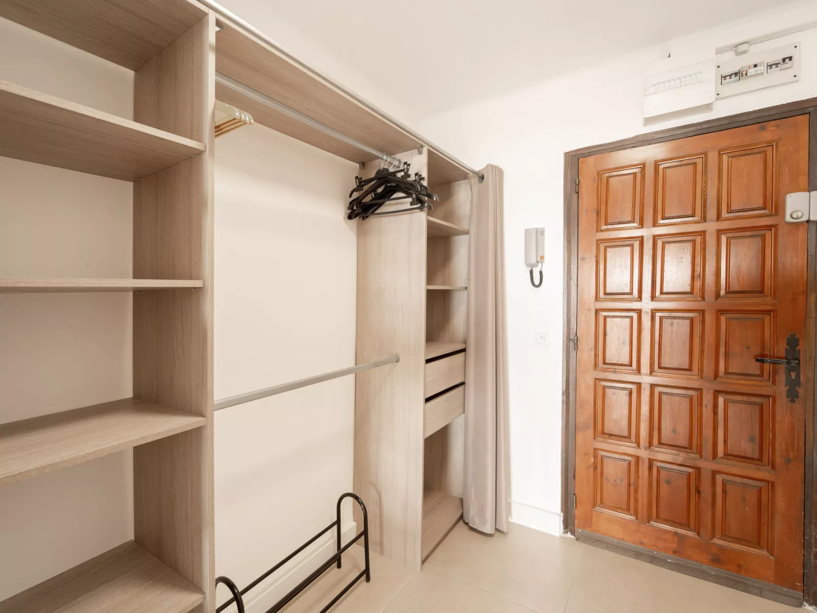 WELCS ESTUDIO 124 EMP con vistas al mar - Binnen