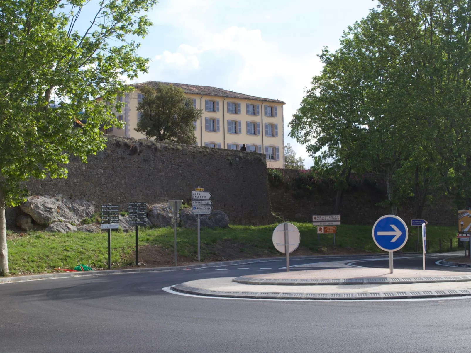 VILLA PINEDE - Buiten