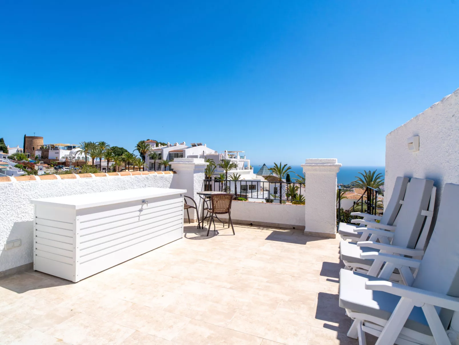 Hibiscos 33 Rooftop Vista by Casasol - Buiten