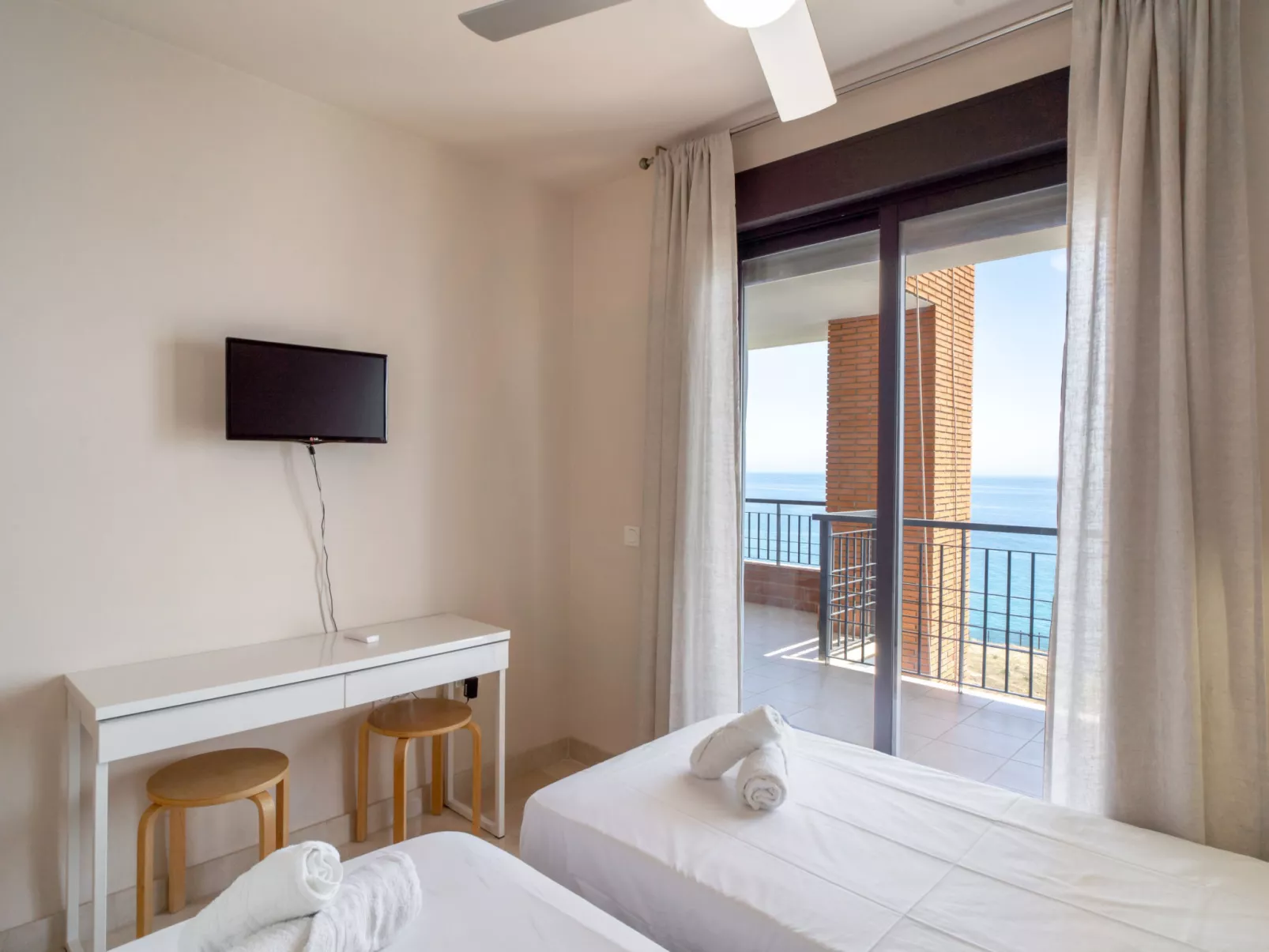 Calaceite 3121 Ocean Paradise by Casasol - Binnen