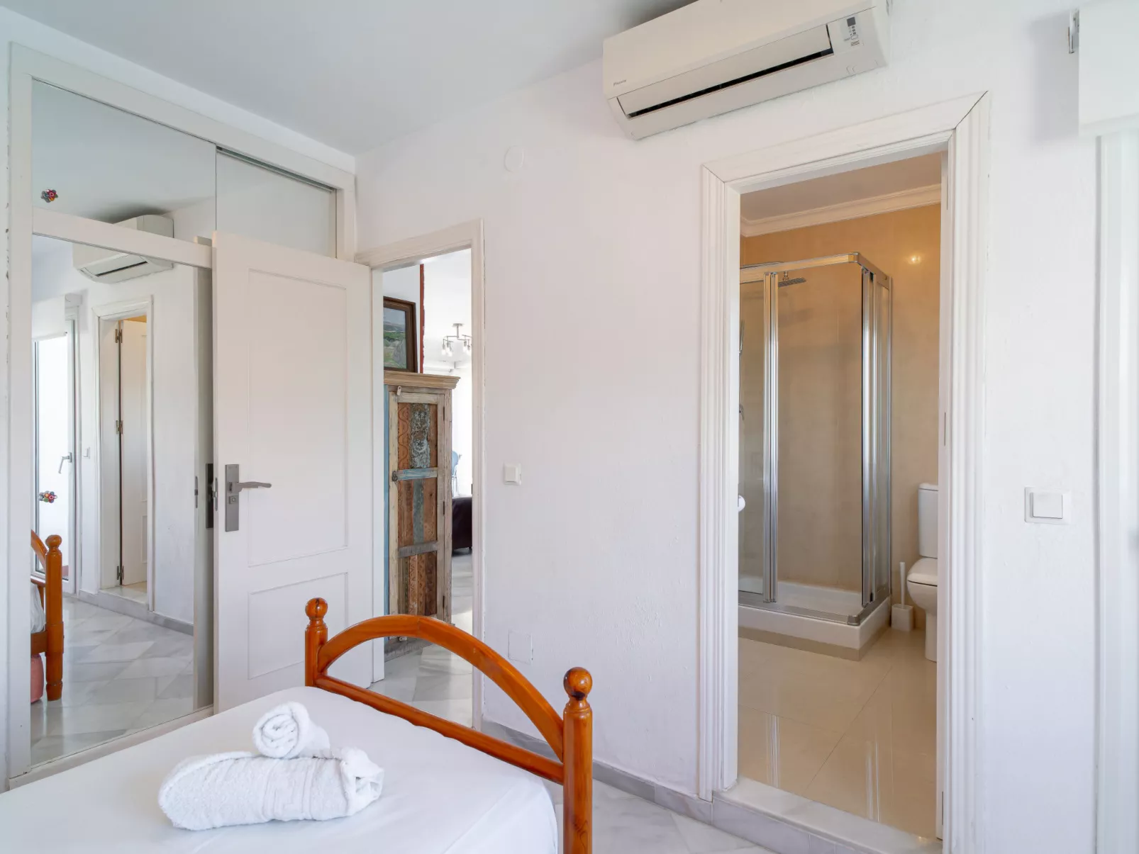 Stella Maris Beachfront 1J by Casasol - Binnen