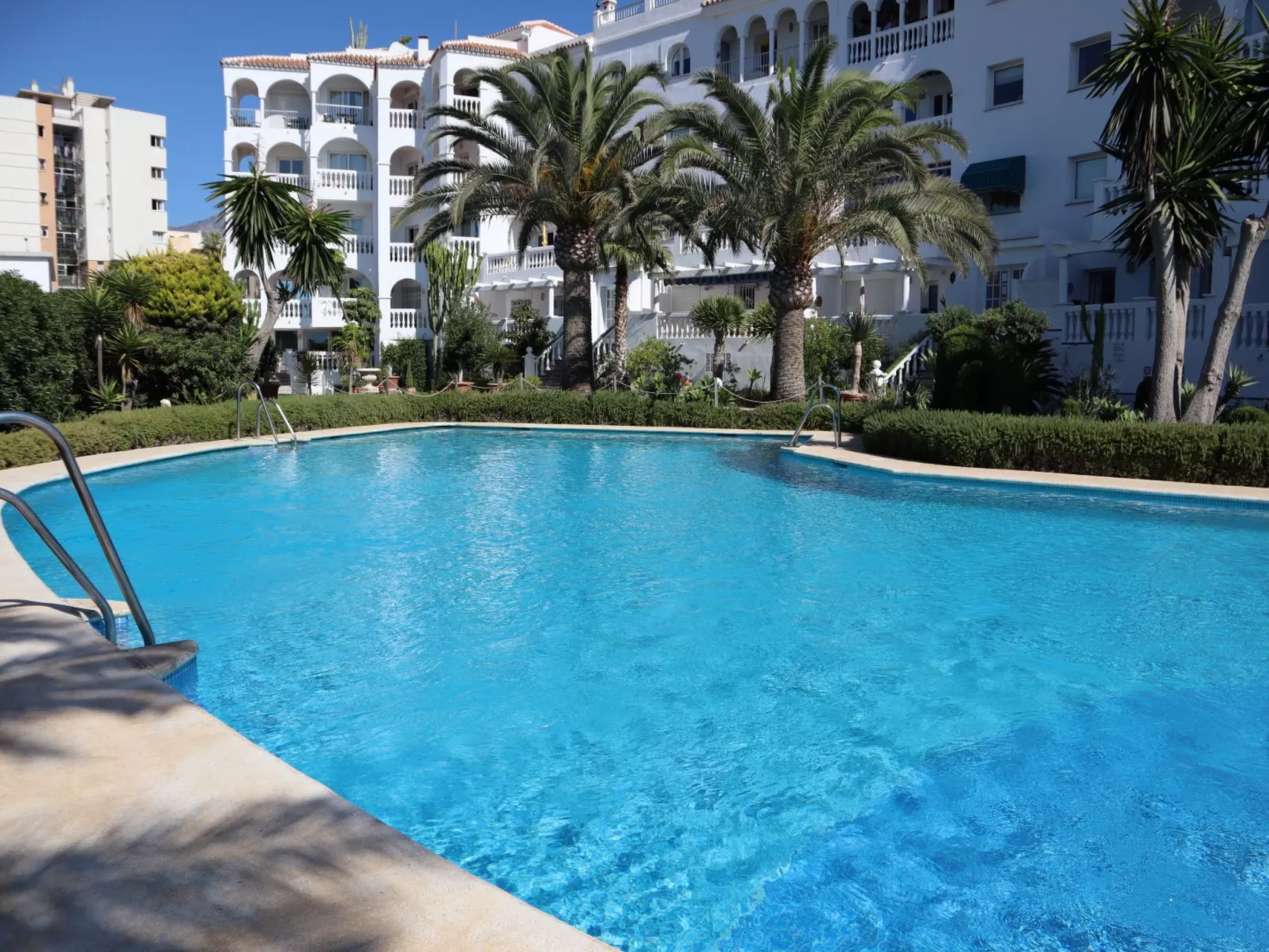 Stella Maris Beachfront 1B by Casasol - Buiten