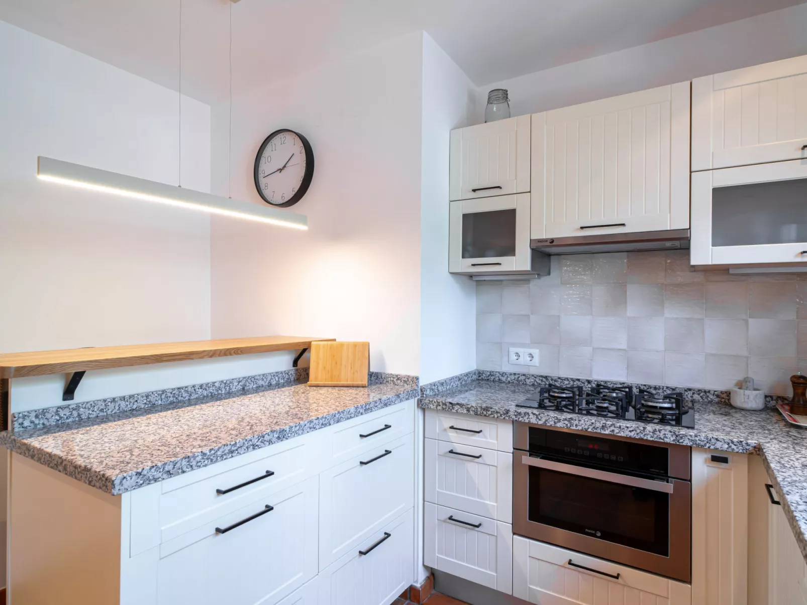 Villa Grand Pool Terrace by Casasol - Binnen