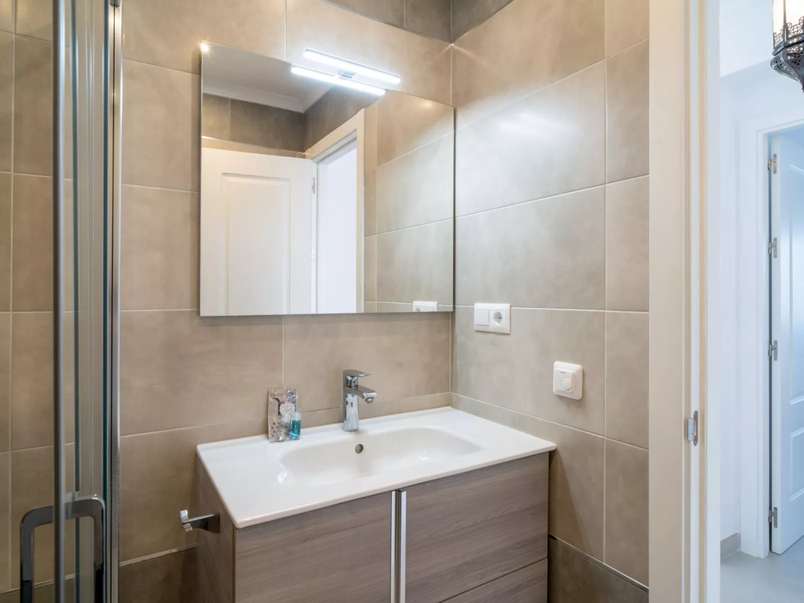 Villa Sandra Luxury Suite by Casasol - Binnen