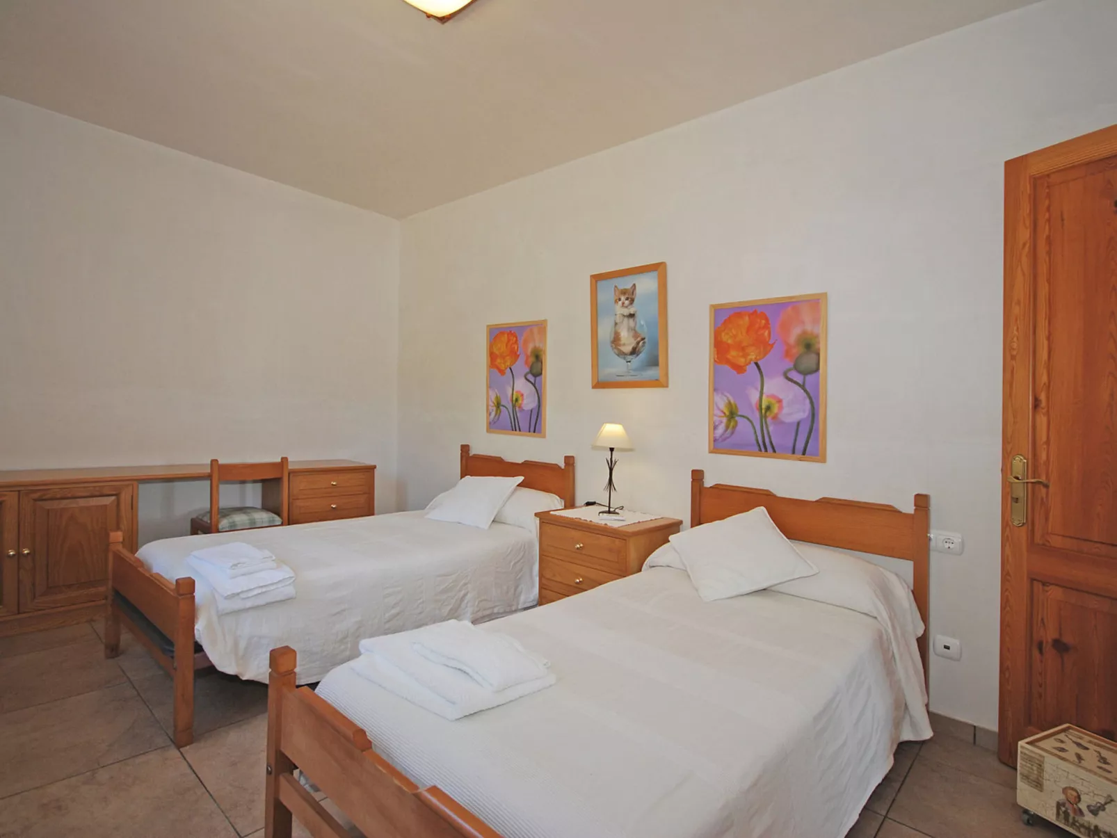 Pla de ses rotes - Binnen