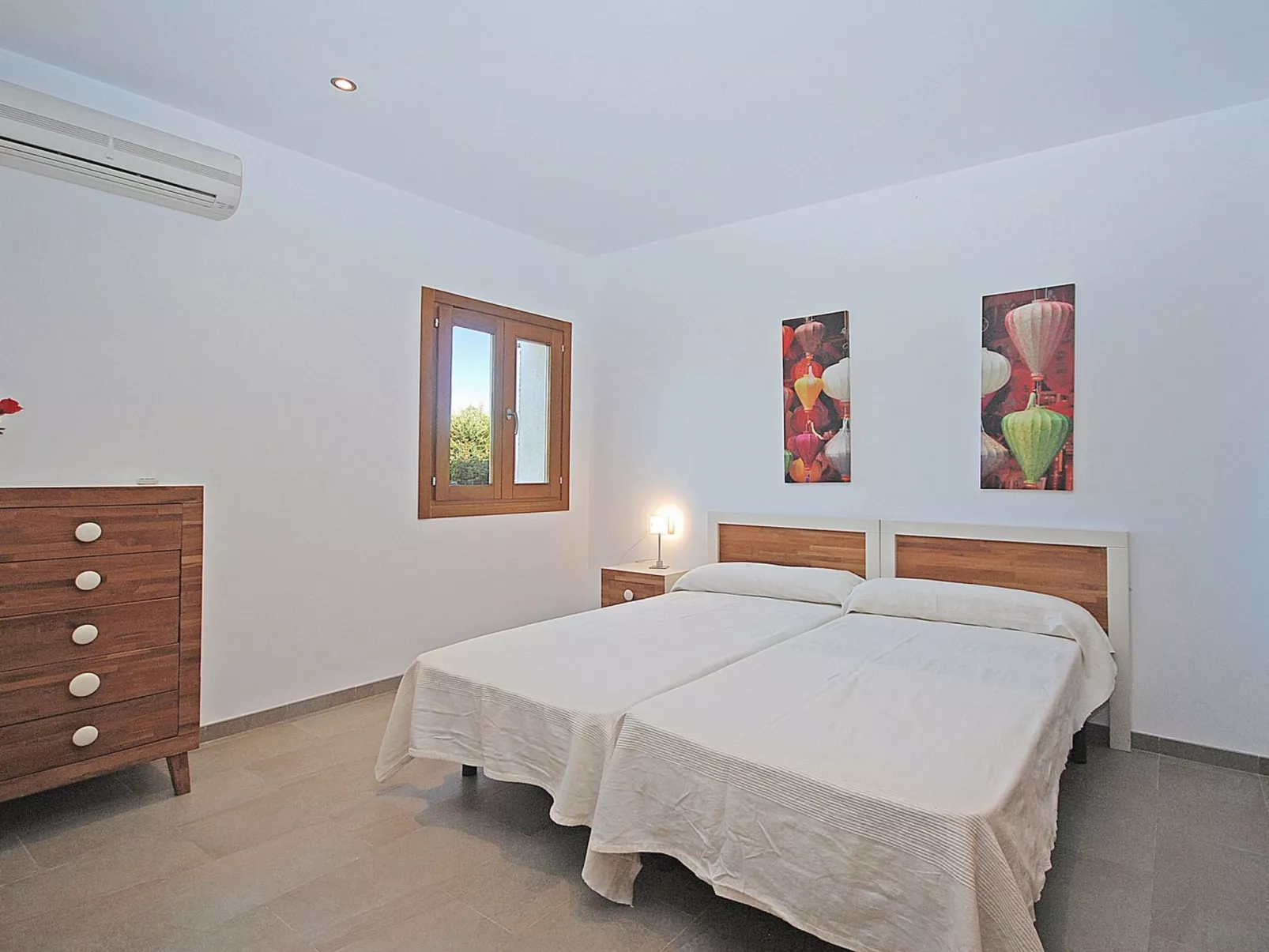 Santa Maria - Binnen