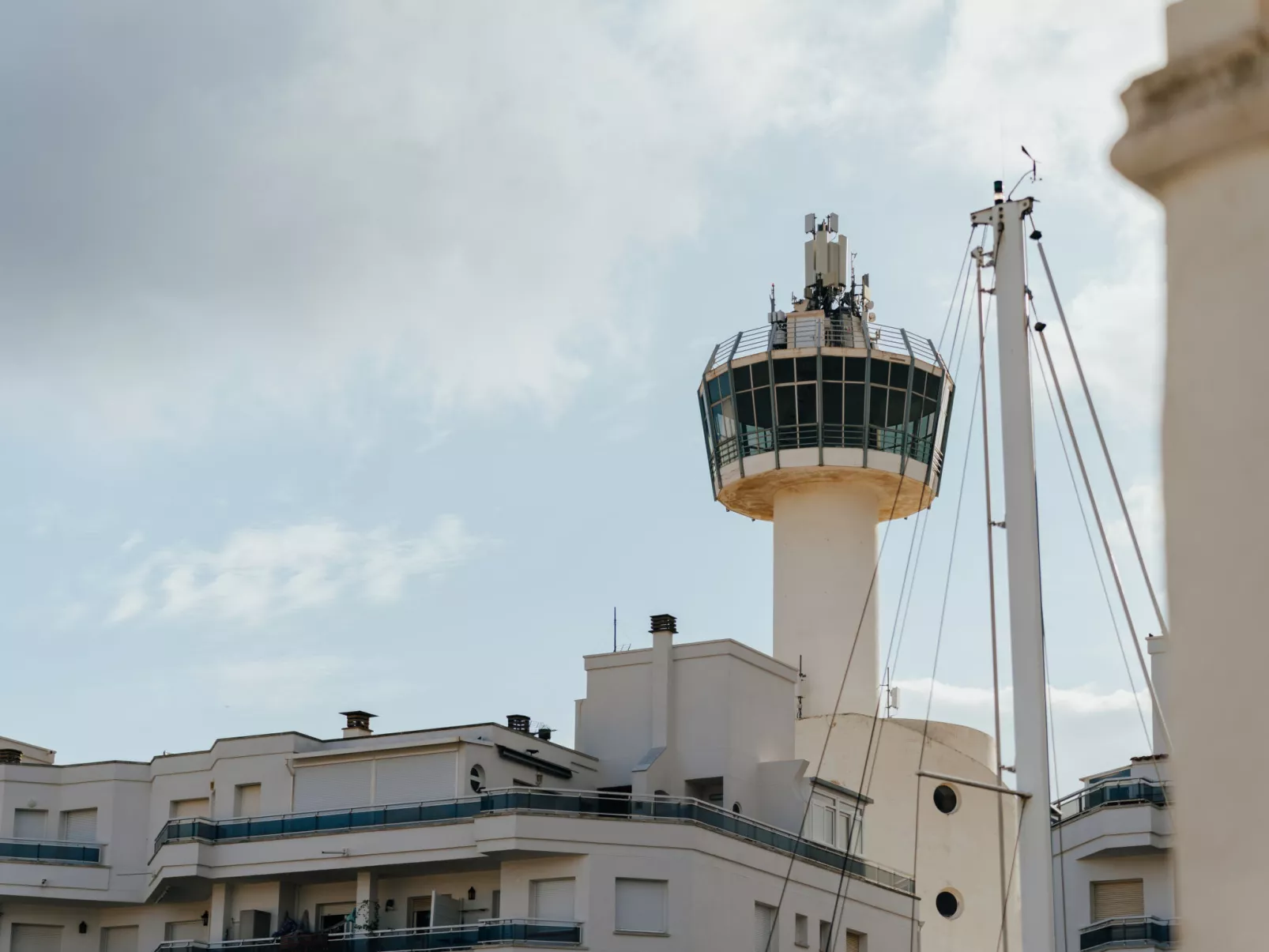WELCS ESTUDIO 195 EMP con vistas al canal - Buiten