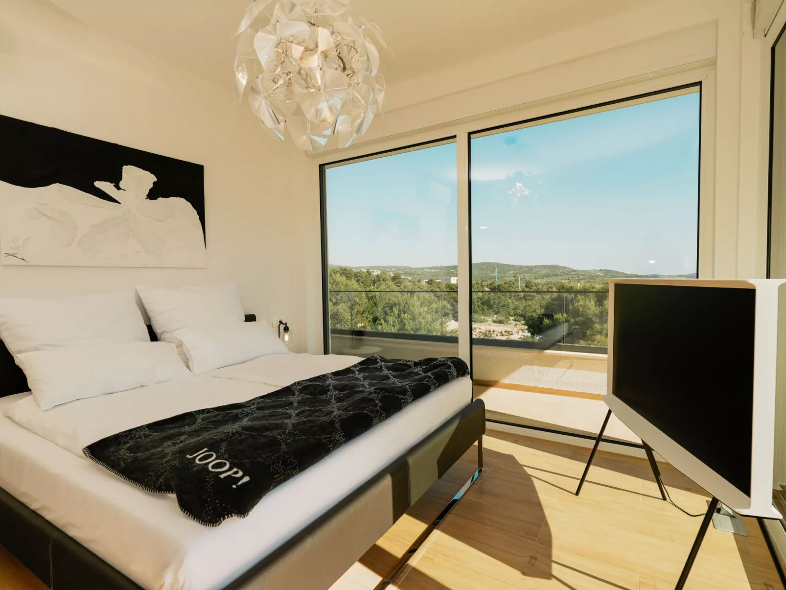 Primosten Hills - West - Binnen