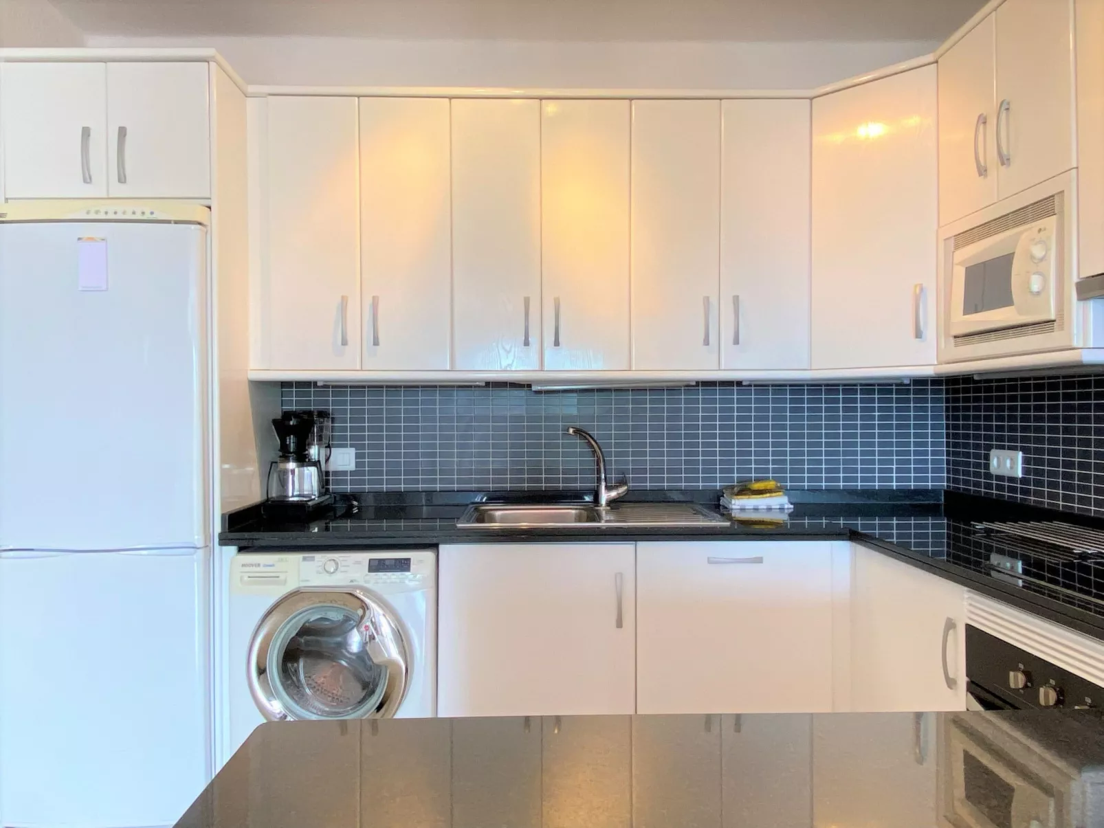 Capistrano Playa 403 by Casasol - Binnen