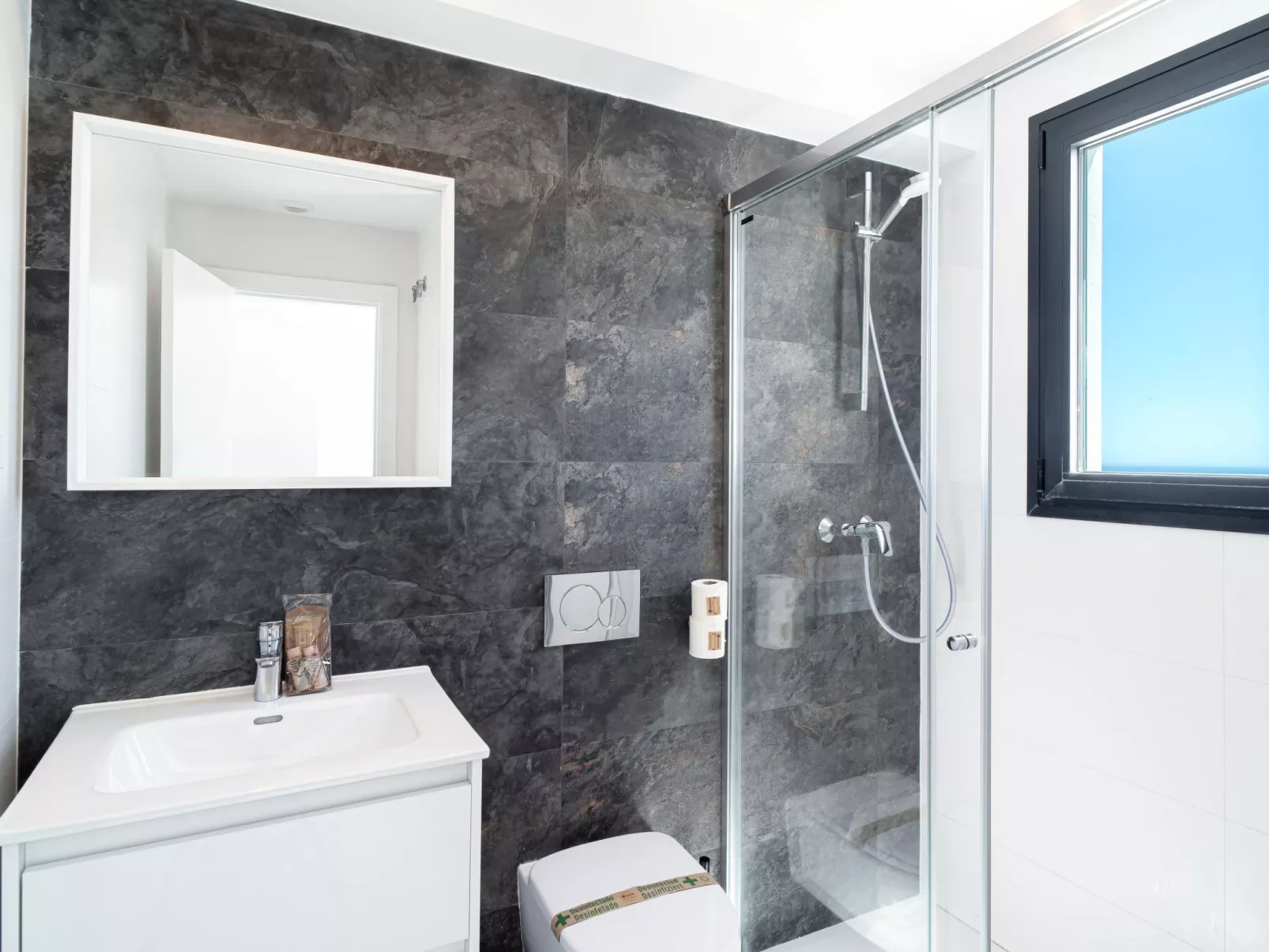 Terrazas de Ladera Duplex 9 by Casasol - Binnen