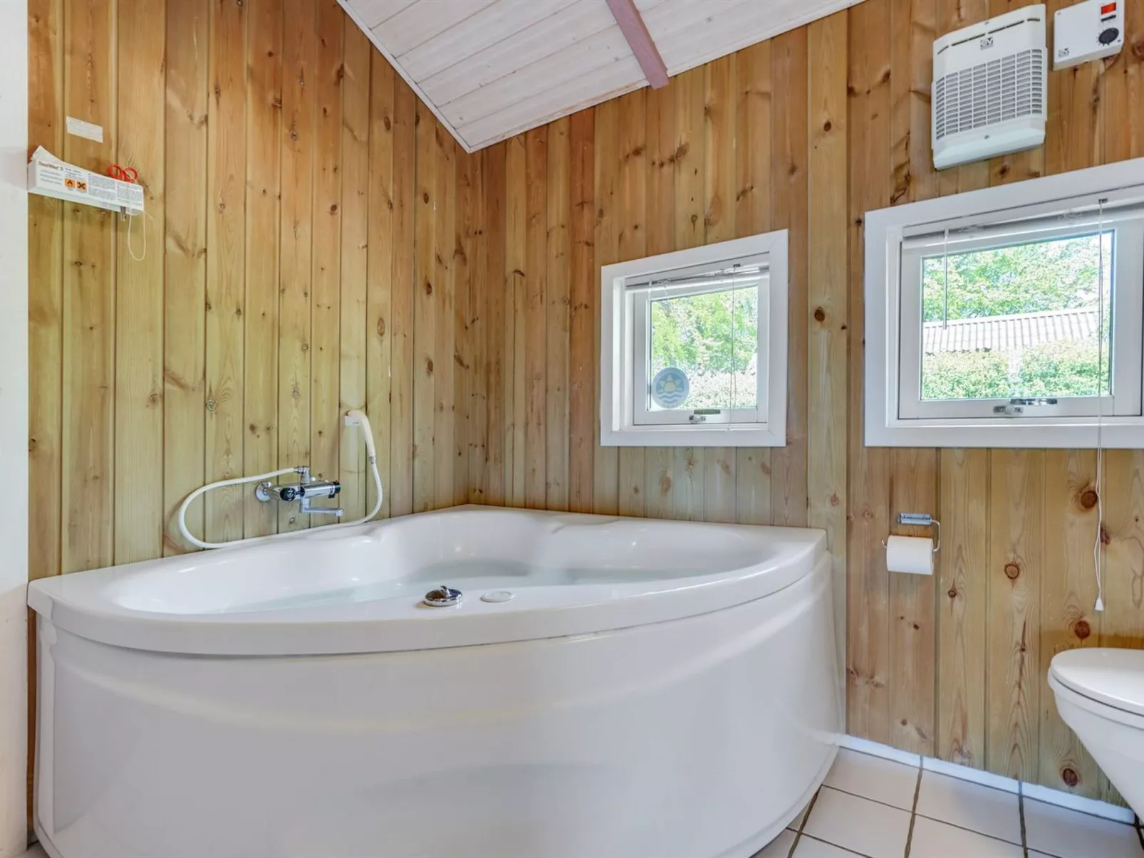 "Guldborg" - 400m to the fjord - Binnen