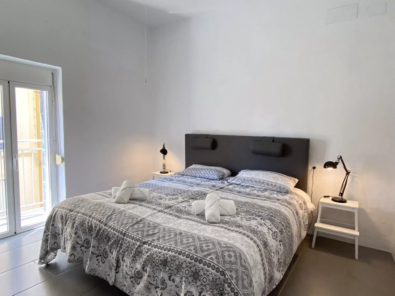 Casa San Juan 13 Centro by Casasol - Binnen