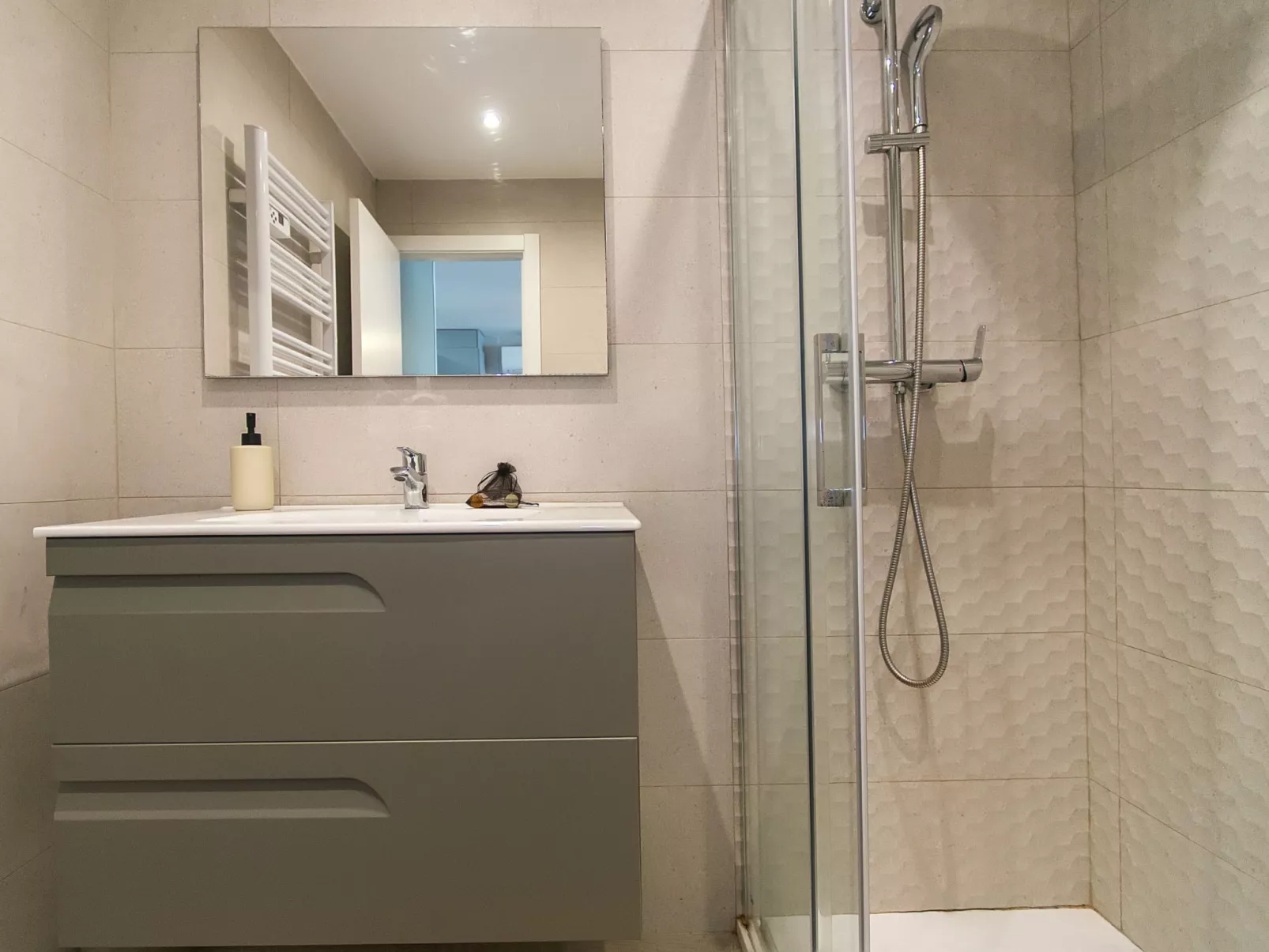 WELCS APARTAMENTO 234 EMP con una gran terraza - Binnen