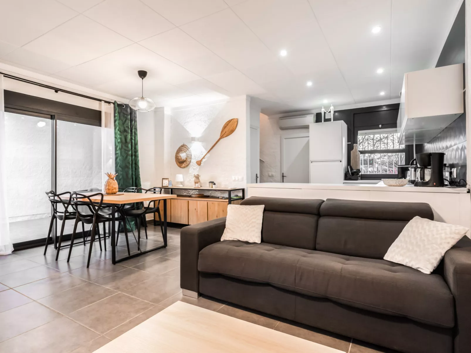 WELCS VILLA 022 EMP La Morgana con piscina priva - Binnen