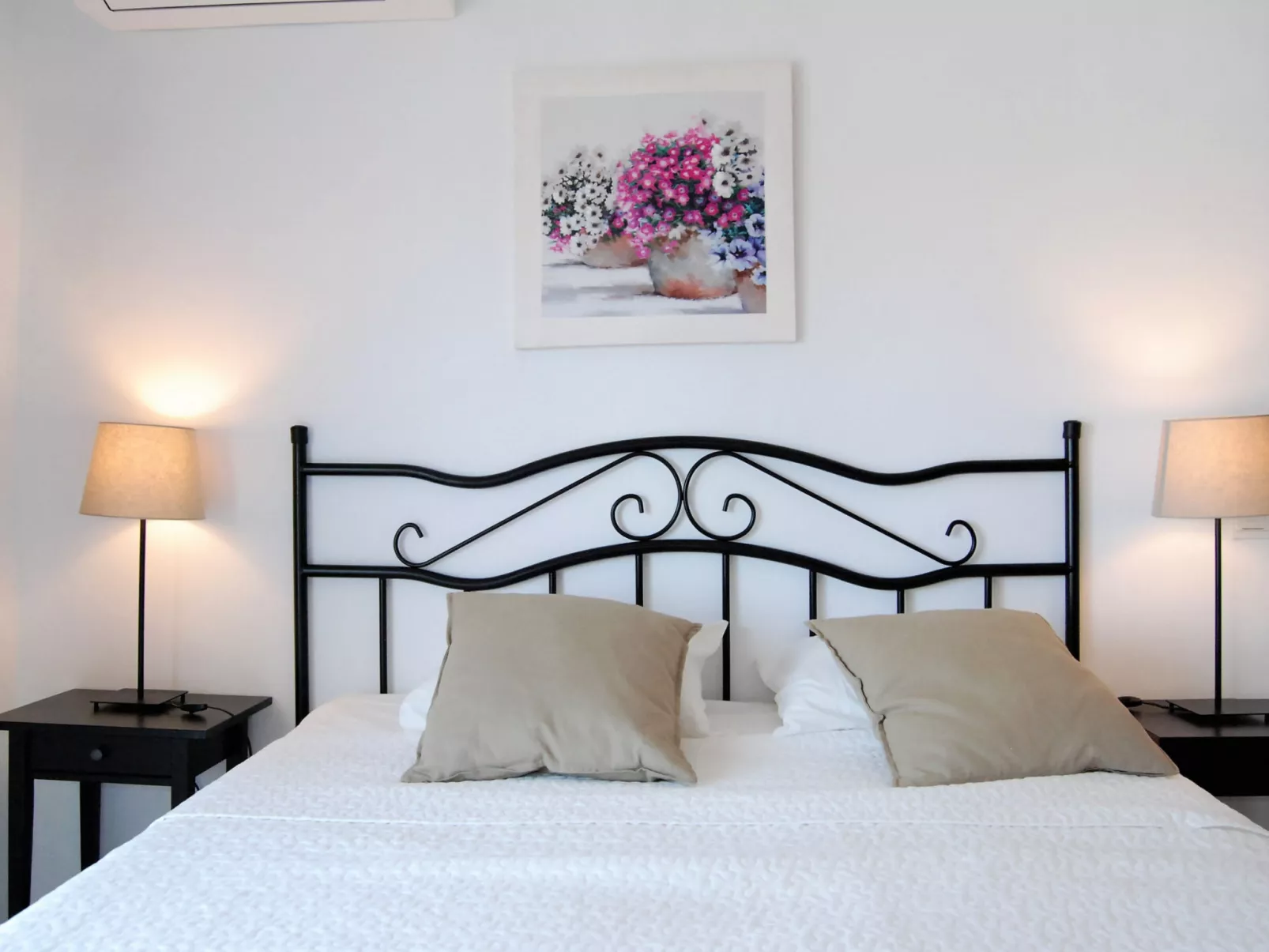 Villa Sandra Top Floor Escape by Casasol - Binnen