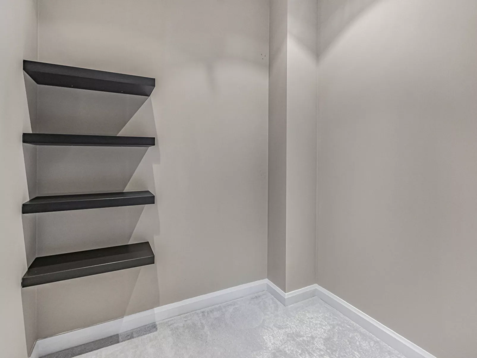 Discovery Apartments - Binnen