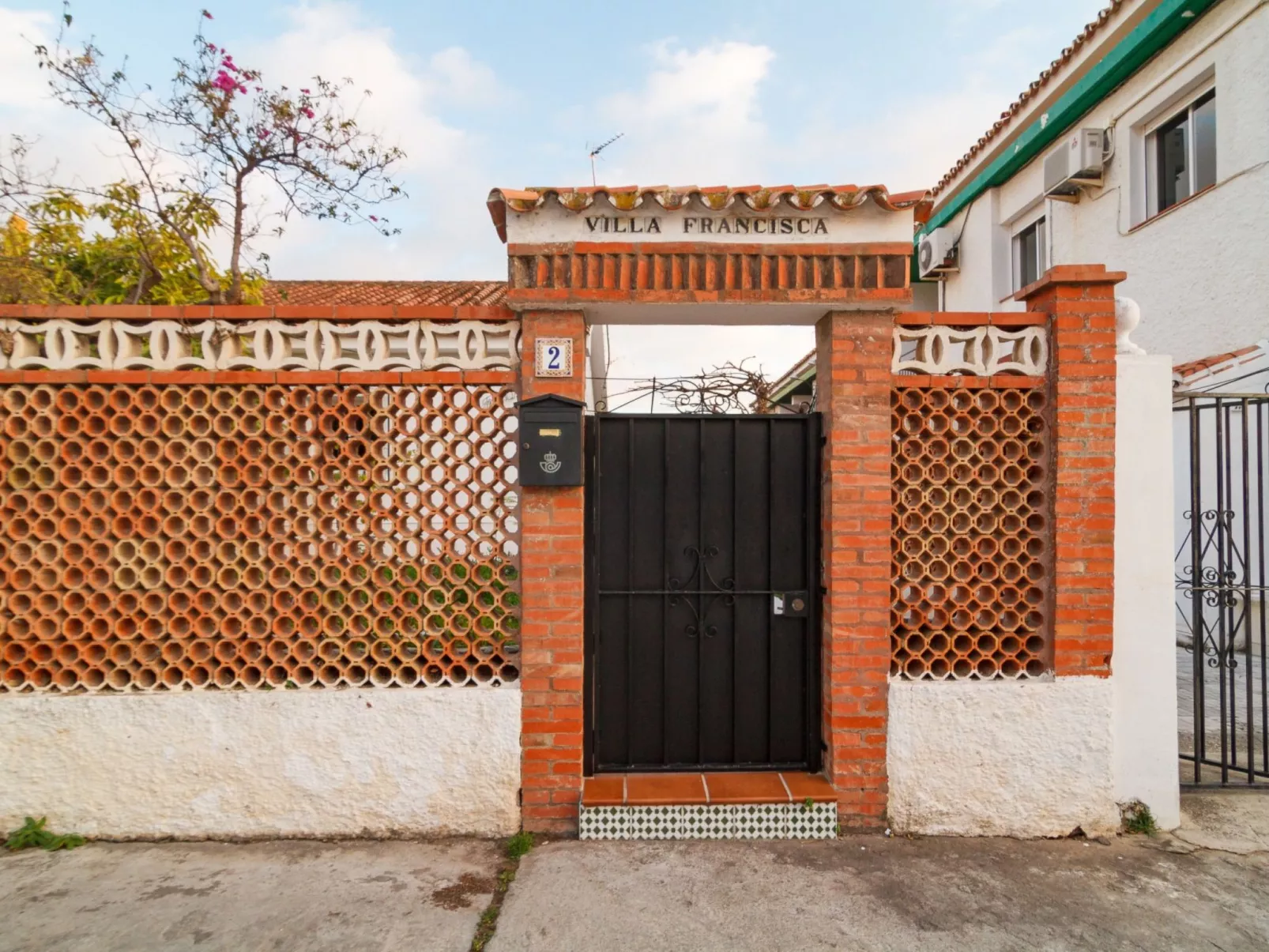 Villa Francisca by Casasol - Buiten