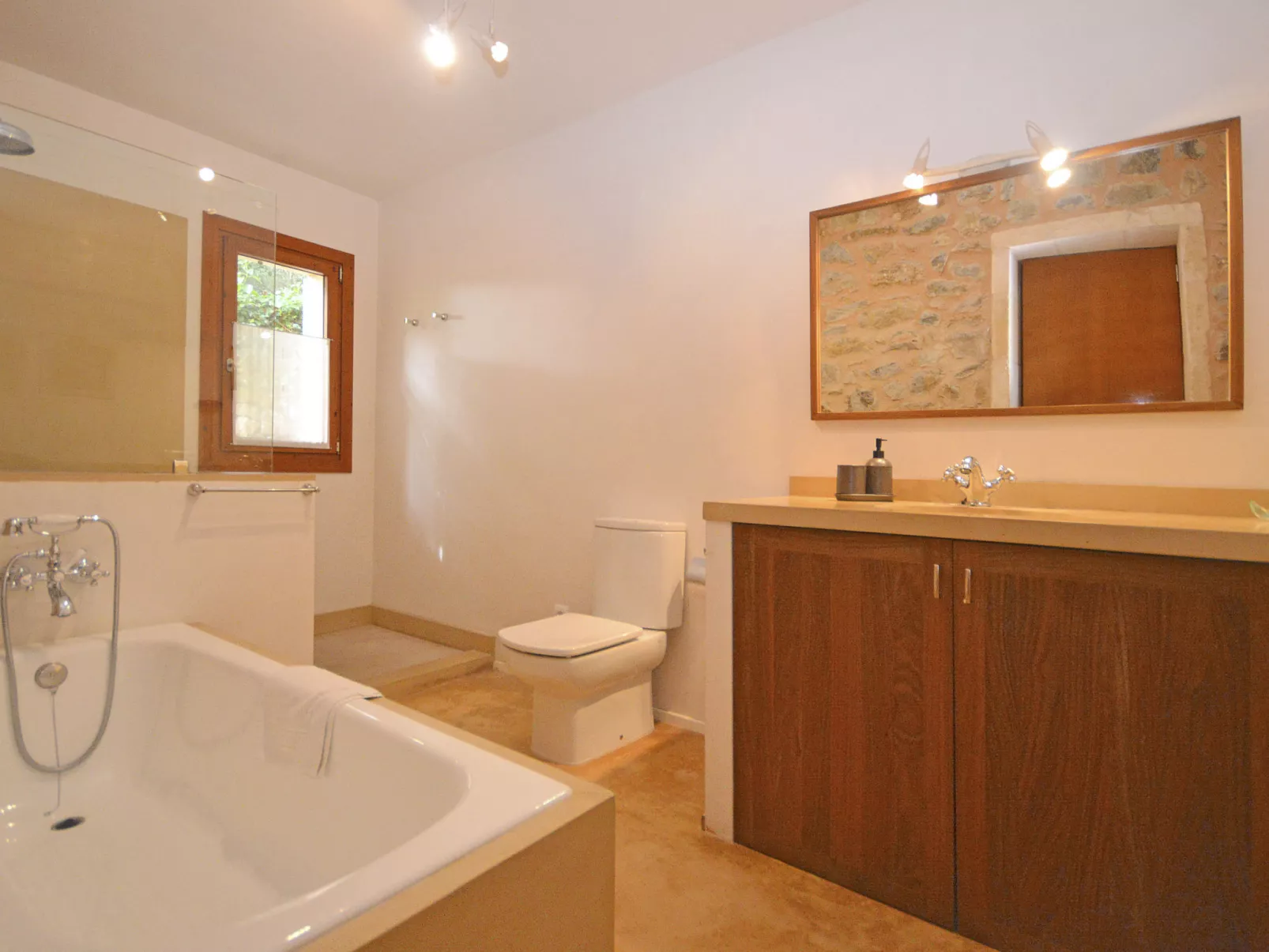 Es Romagueral - Binnen