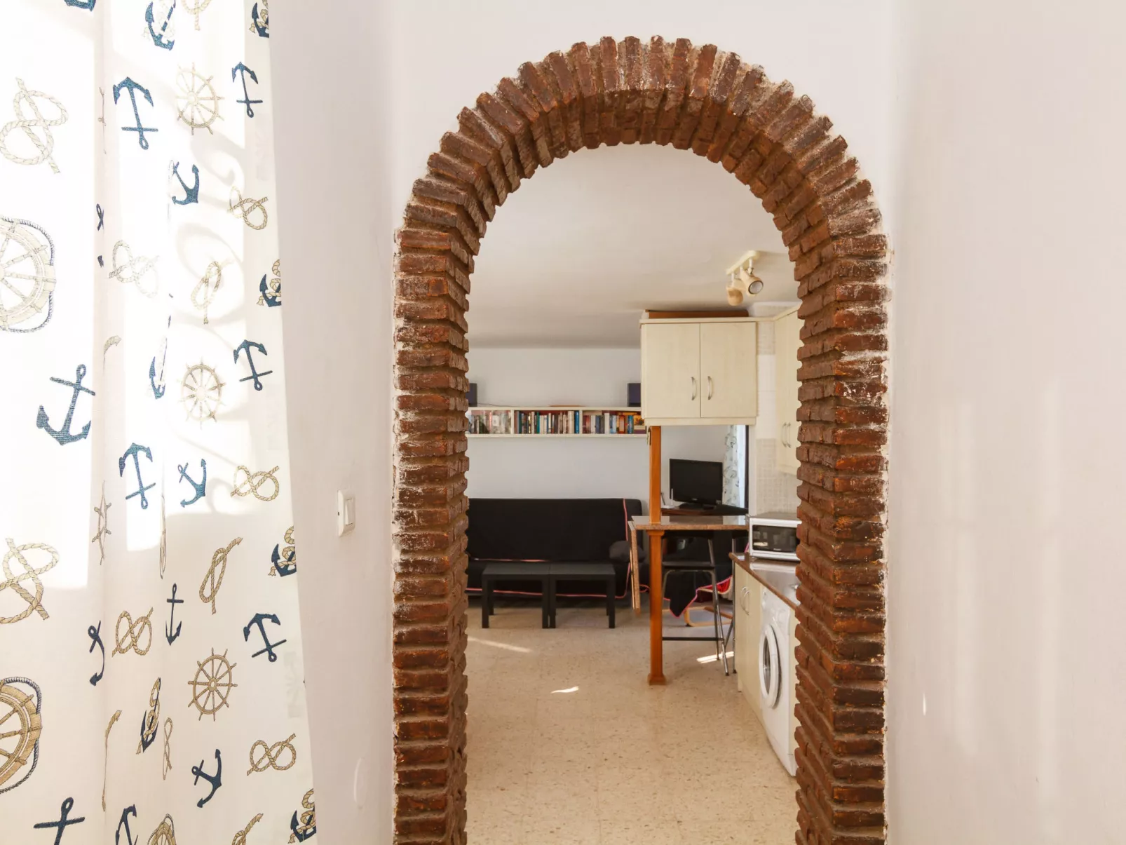 Capistrano Playa 703 by Casasol - Binnen