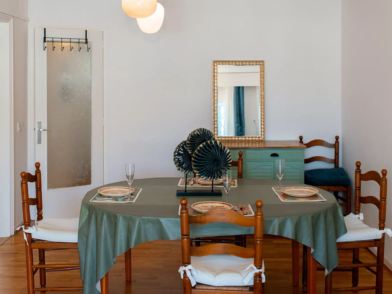 WELCS APARTAMENTO 260 EMP con vistas al canal - Binnen