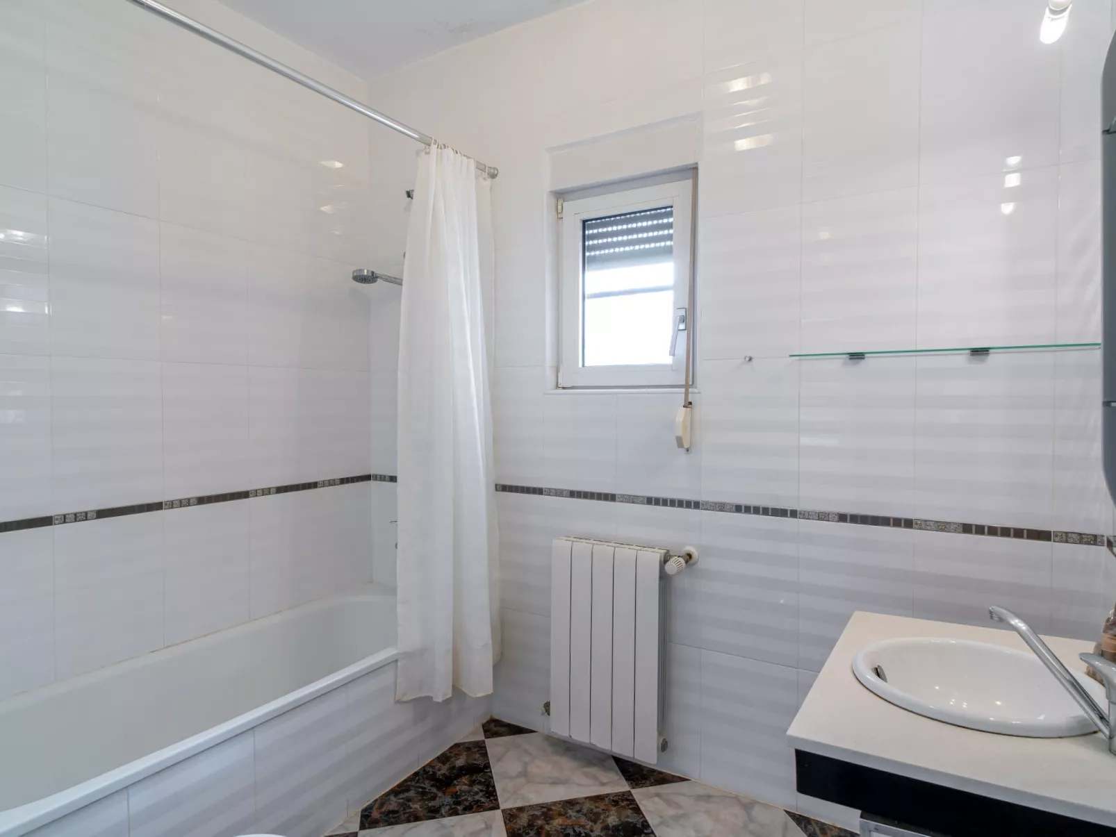 Villa Sevilla Private Pool by Casasol - Binnen