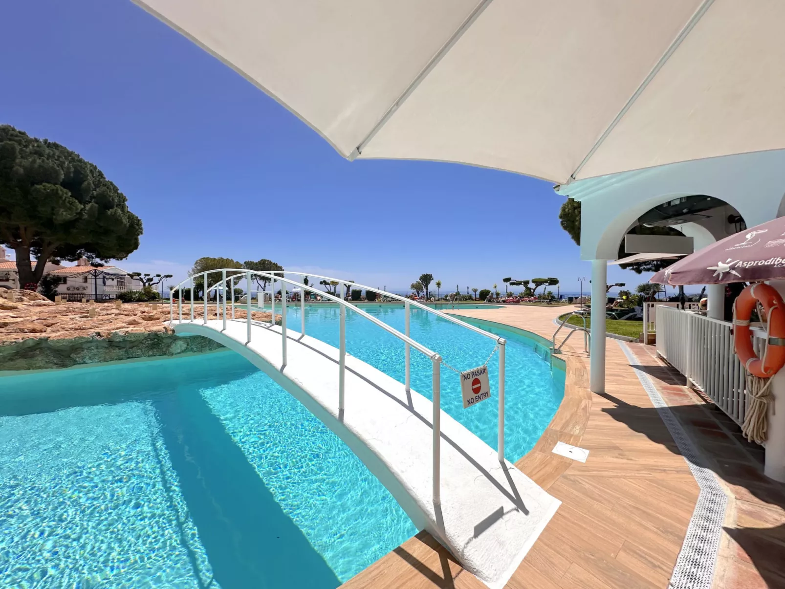 Hibiscos 36 San Juan de Capistrano by Casasol - Buiten