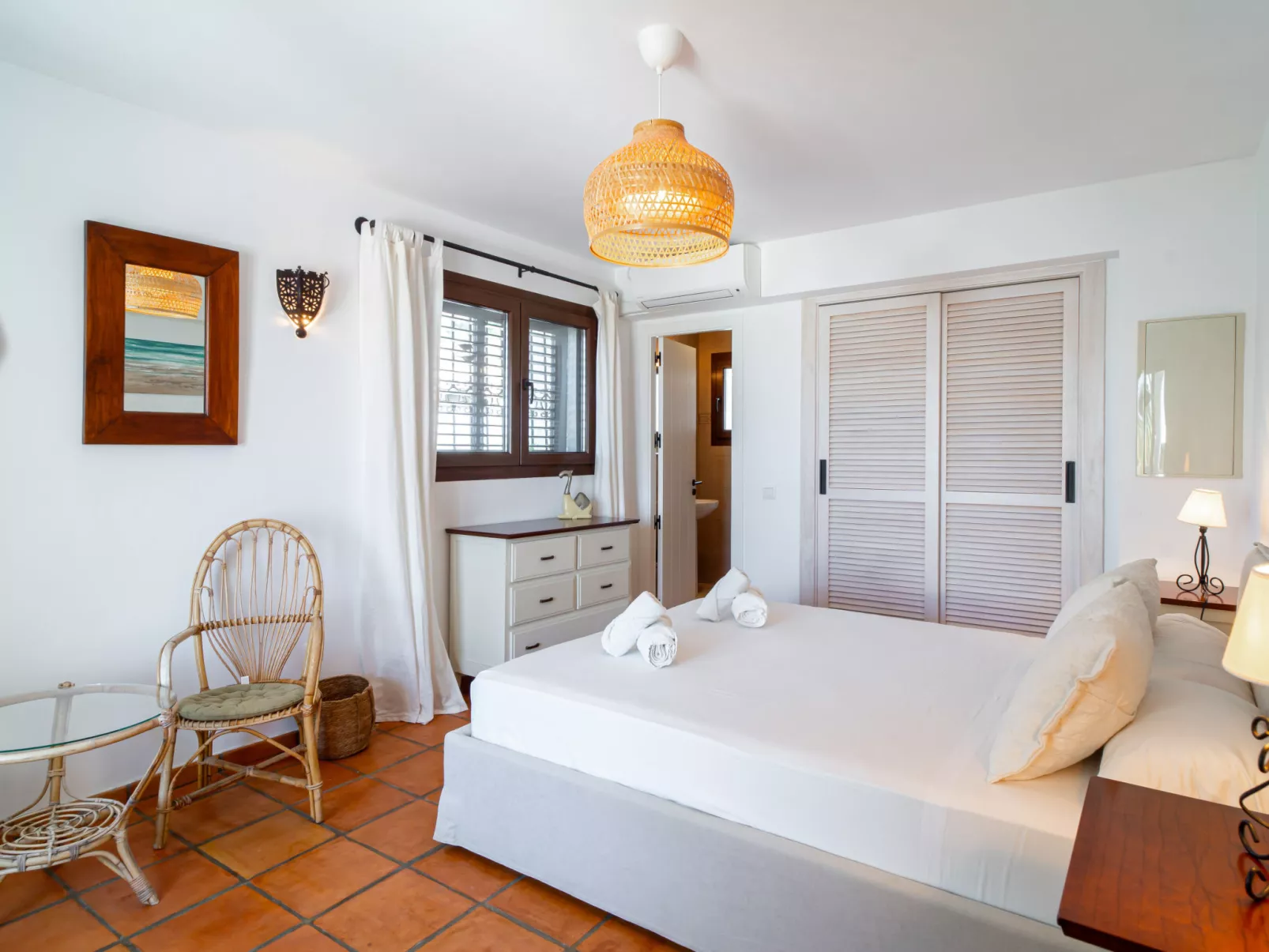 Villa Grand Pool Terrace by Casasol - Binnen