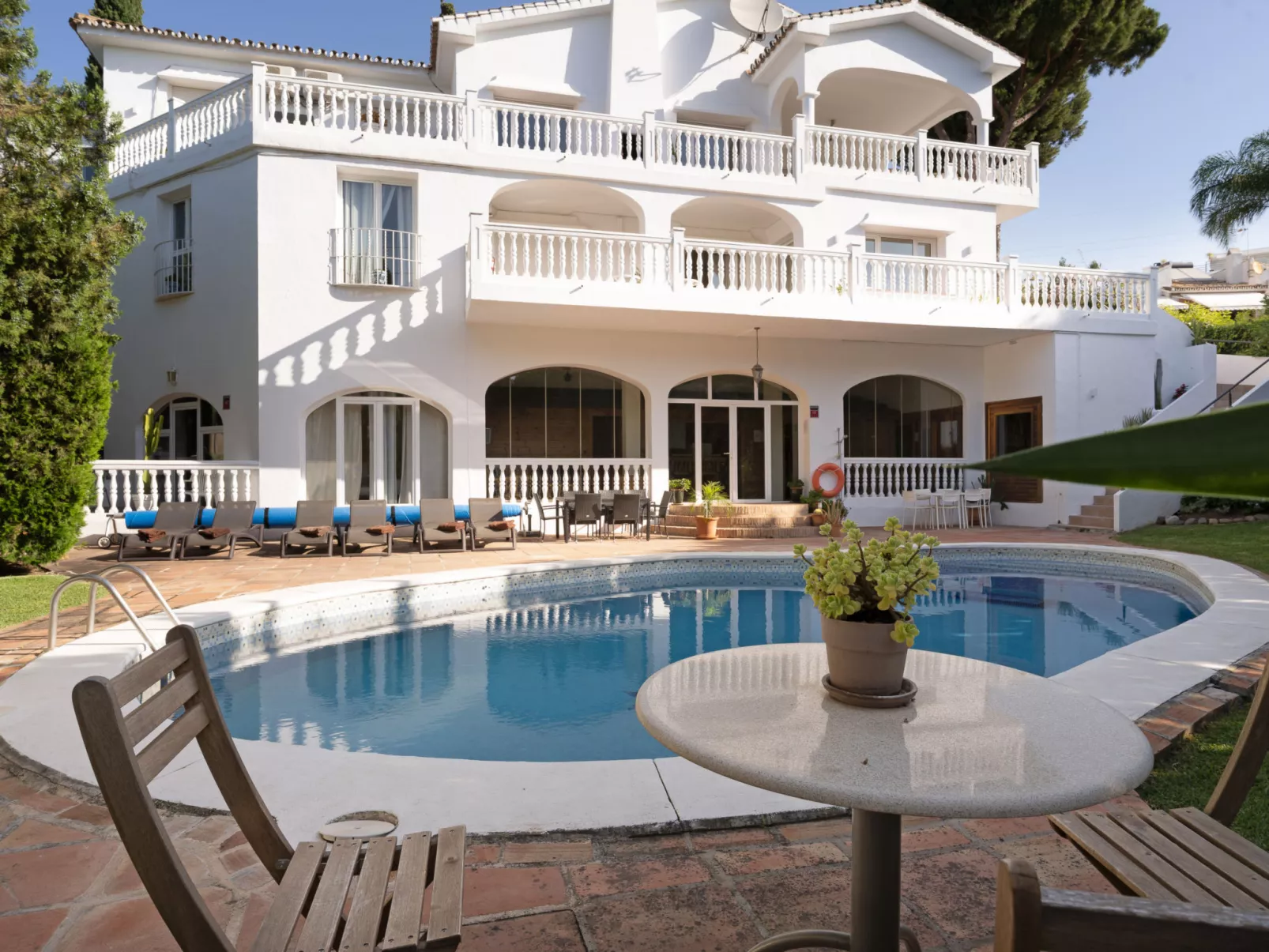 Villa Sol y Mar - Buiten