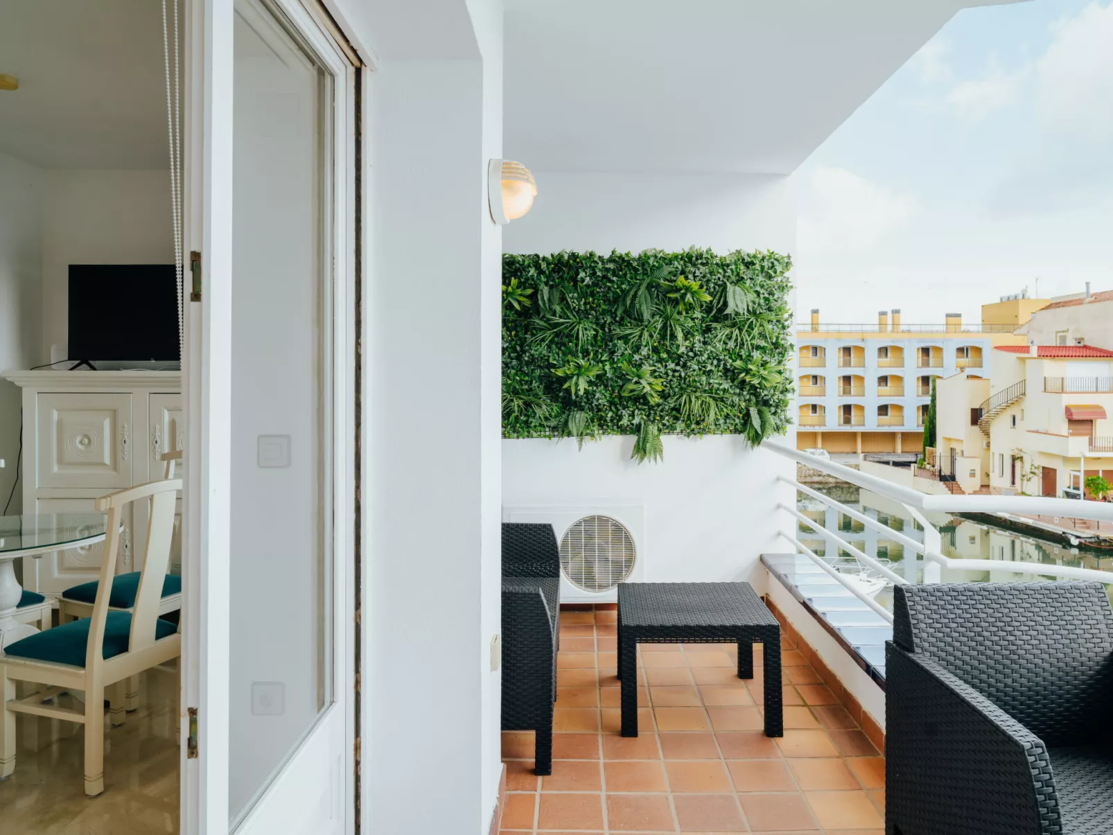 WELCS ESTUDIO 195 EMP con vistas al canal - Binnen