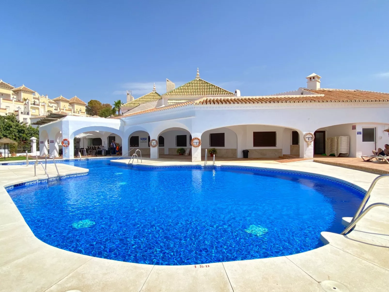 Capistrano Playa 404 by Casasol - Buiten