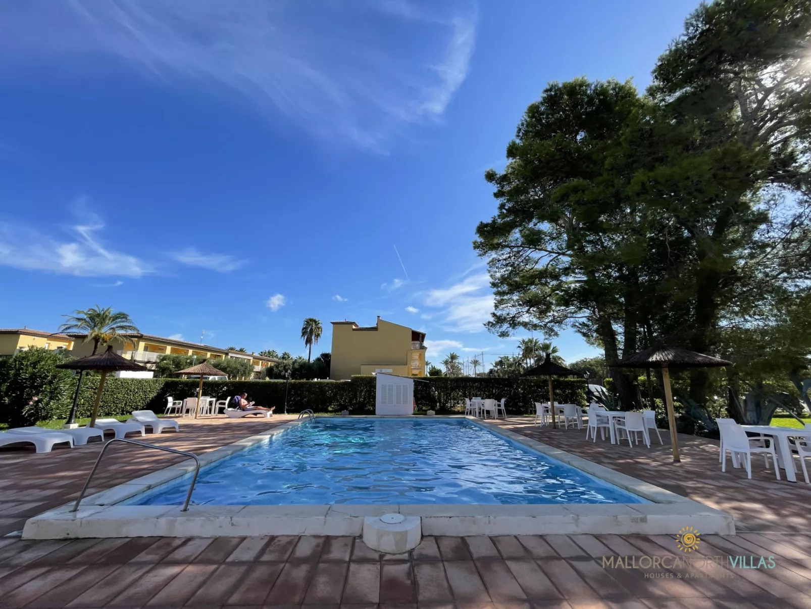 Club del Sol 8: Acogedor Apartamento con Piscina - Buiten