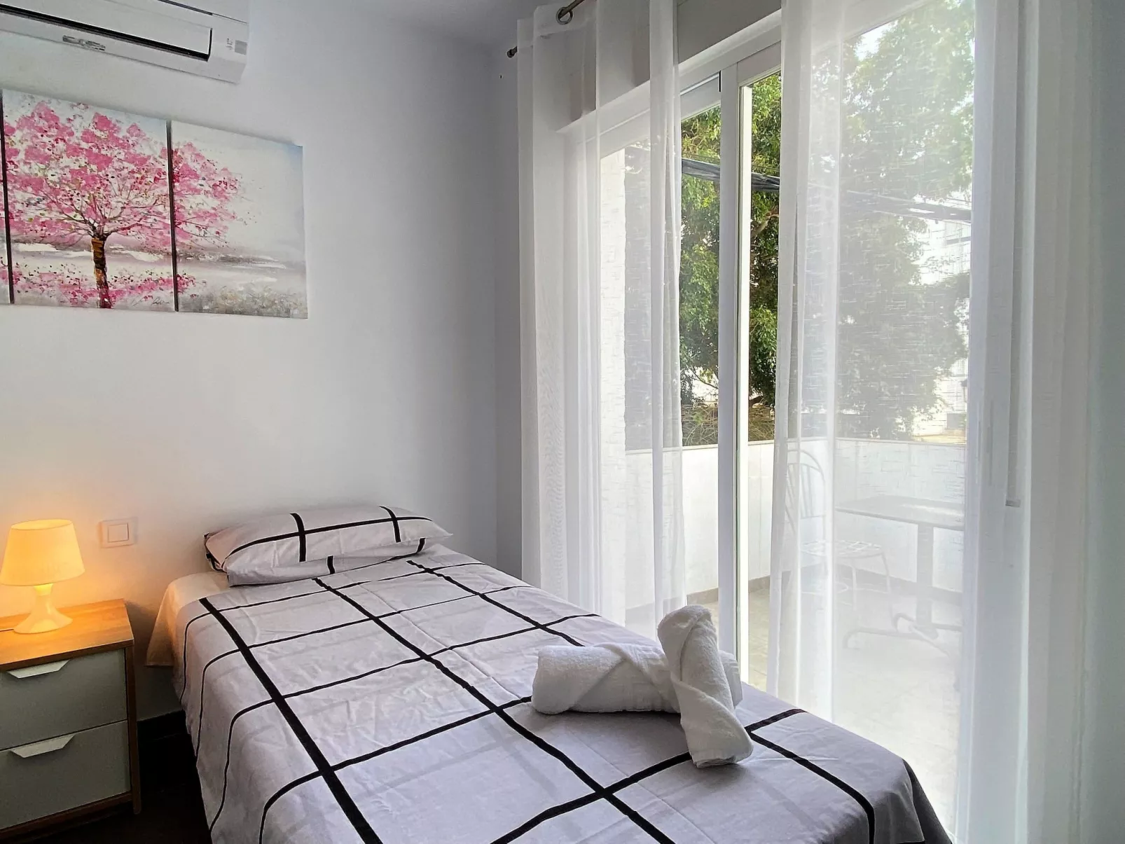Casa Los Tejares by Casasol - Binnen