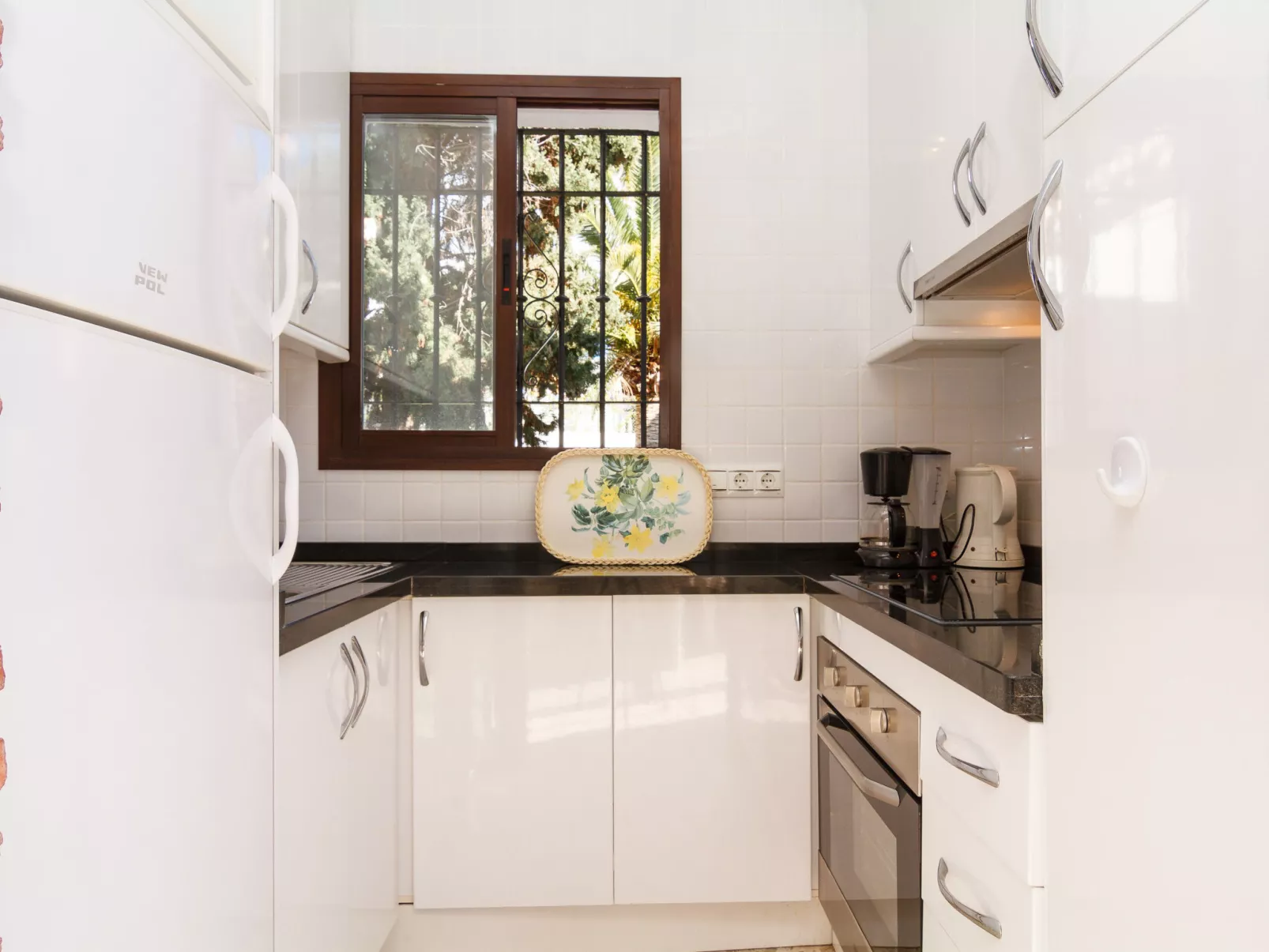 Capistrano Playa 803 by Casasol - Binnen