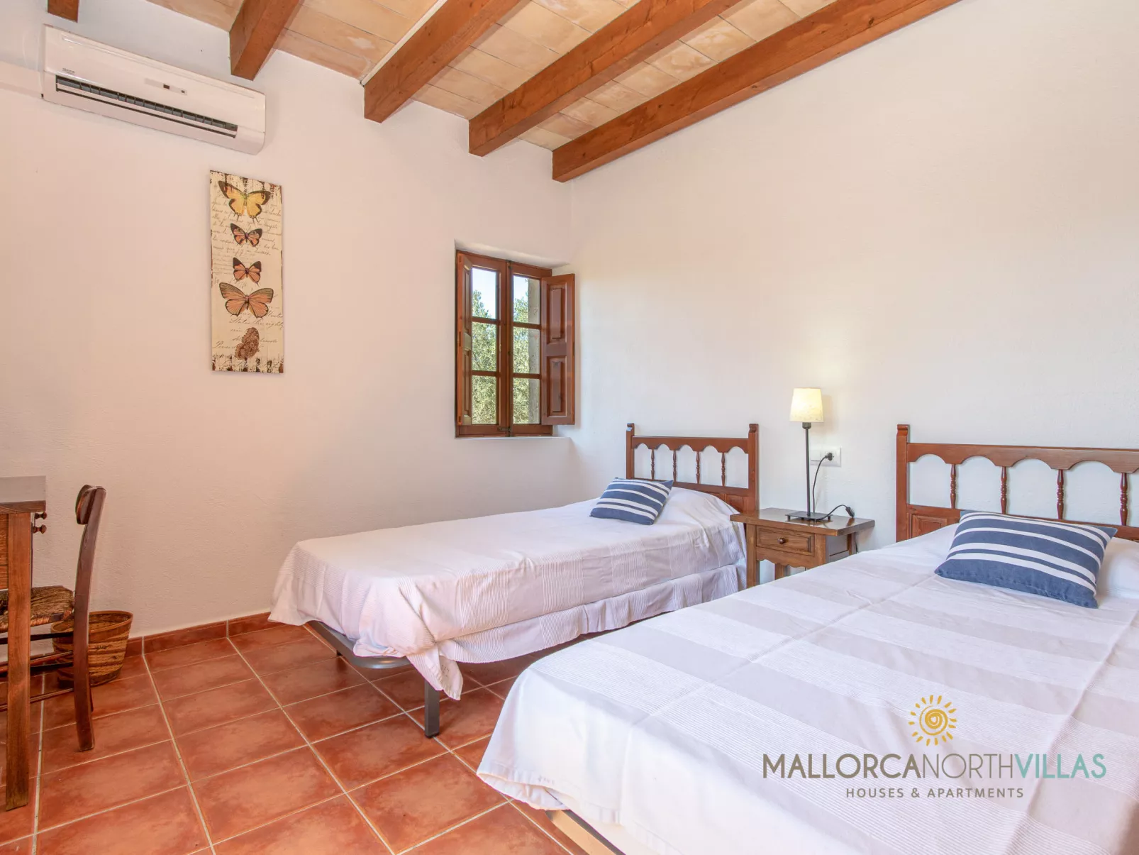 Cal Mercader Gran Villa con Piscina y Jardín - Binnen