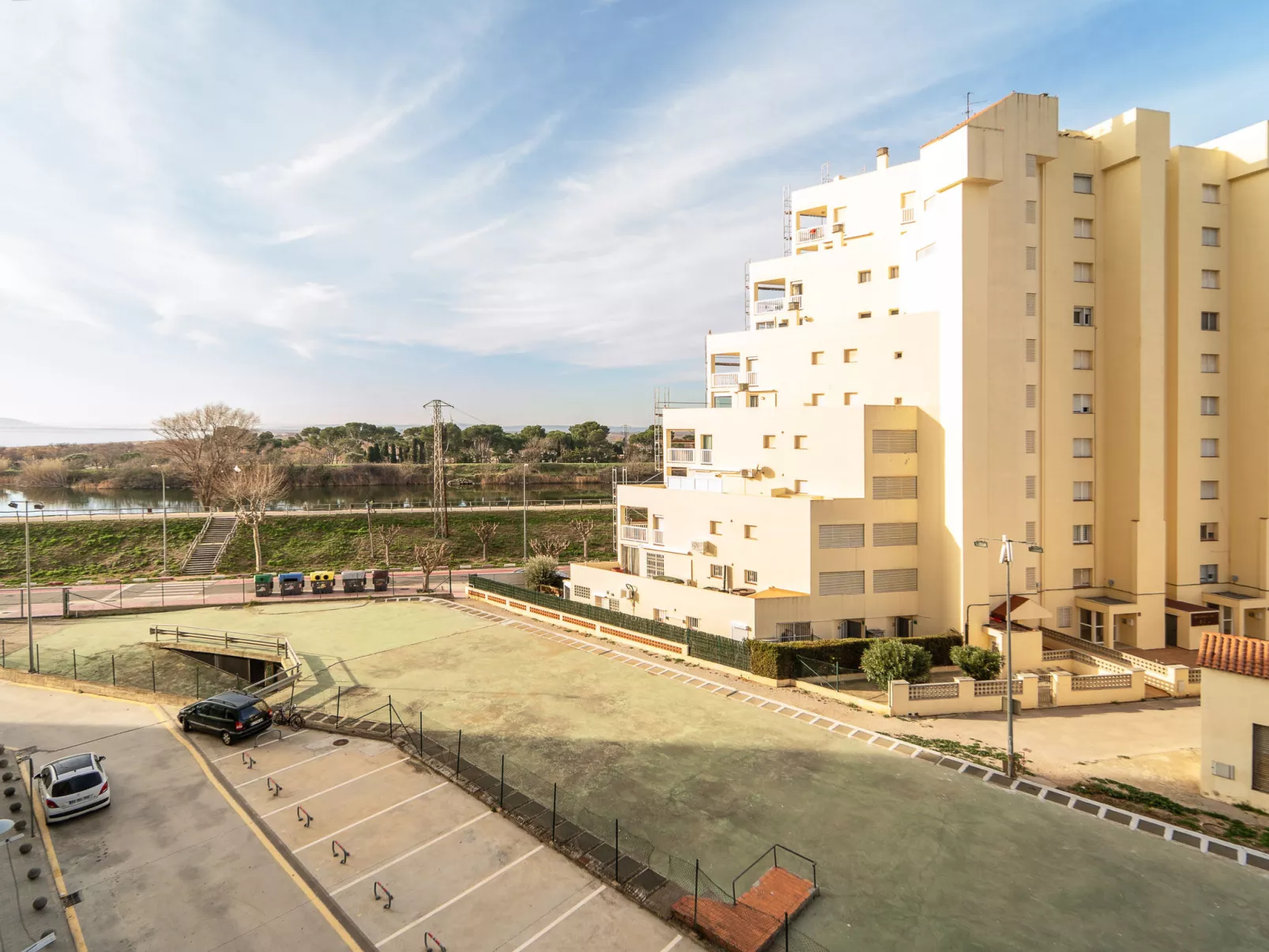 WELCS ESTUDIO 120 EMP cerca del mar - Buiten